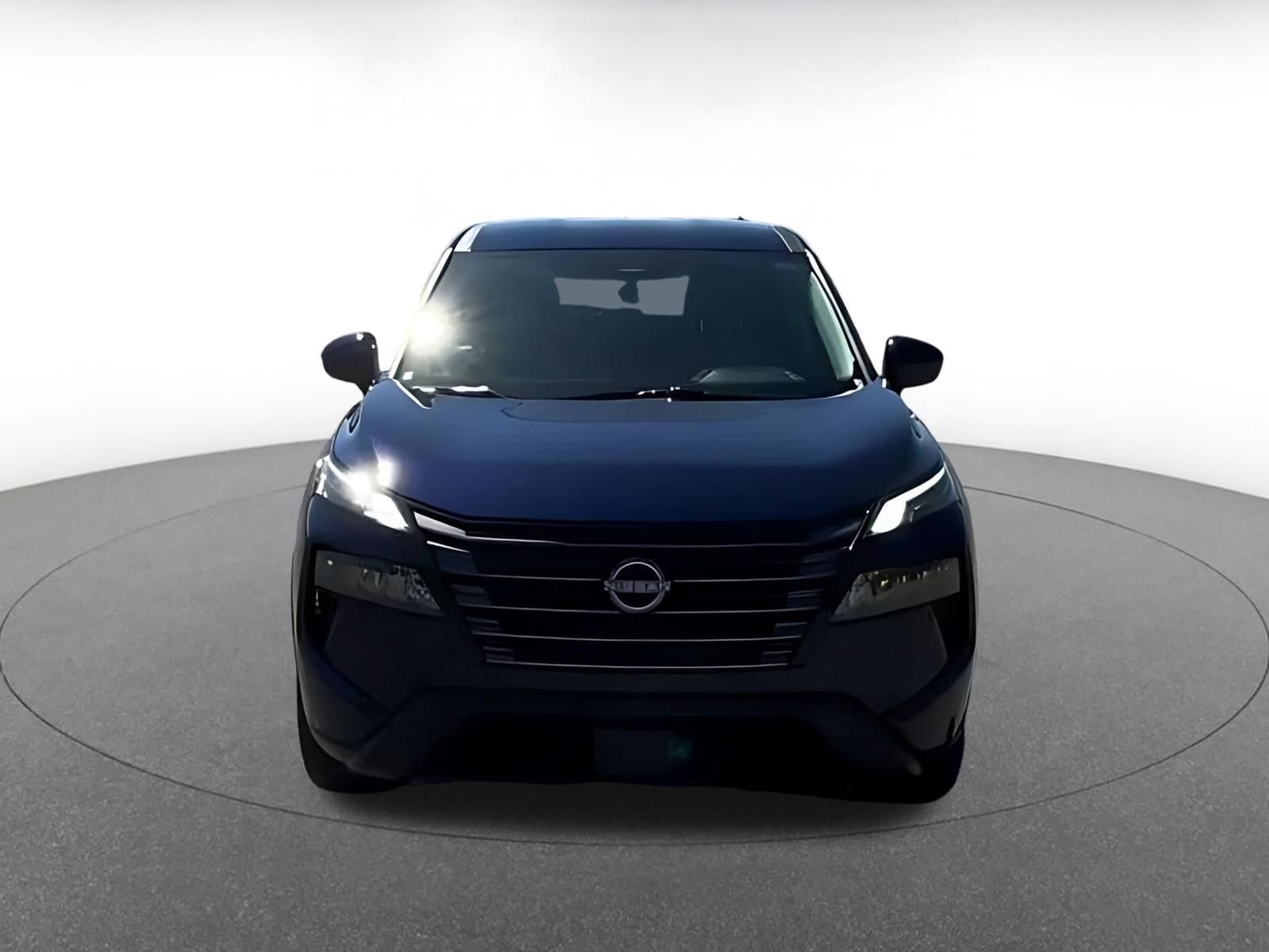 Thumbnail: 2026 Nissan Rogue - 3