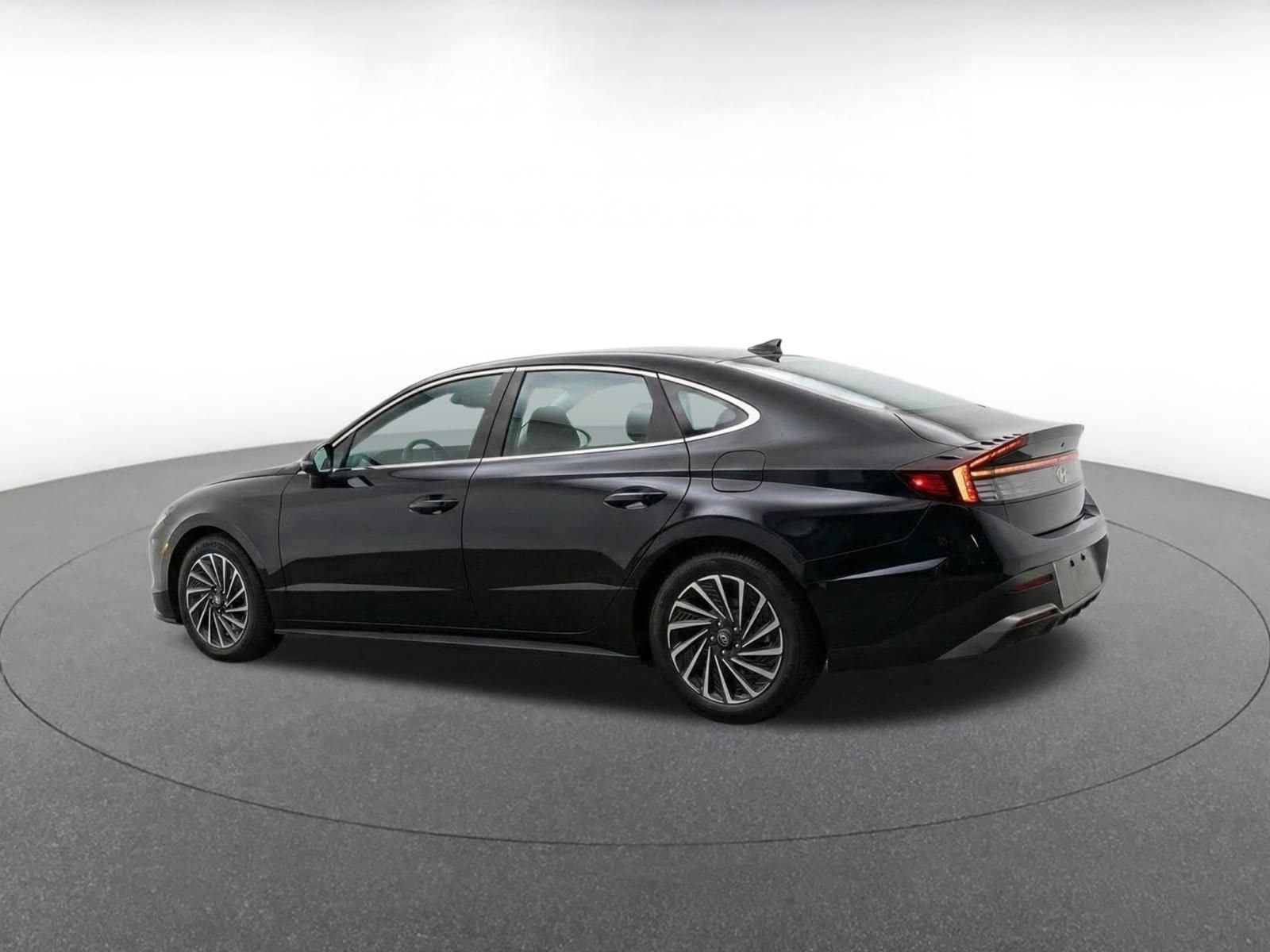 Thumbnail: 2025 Hyundai Sonata - 7