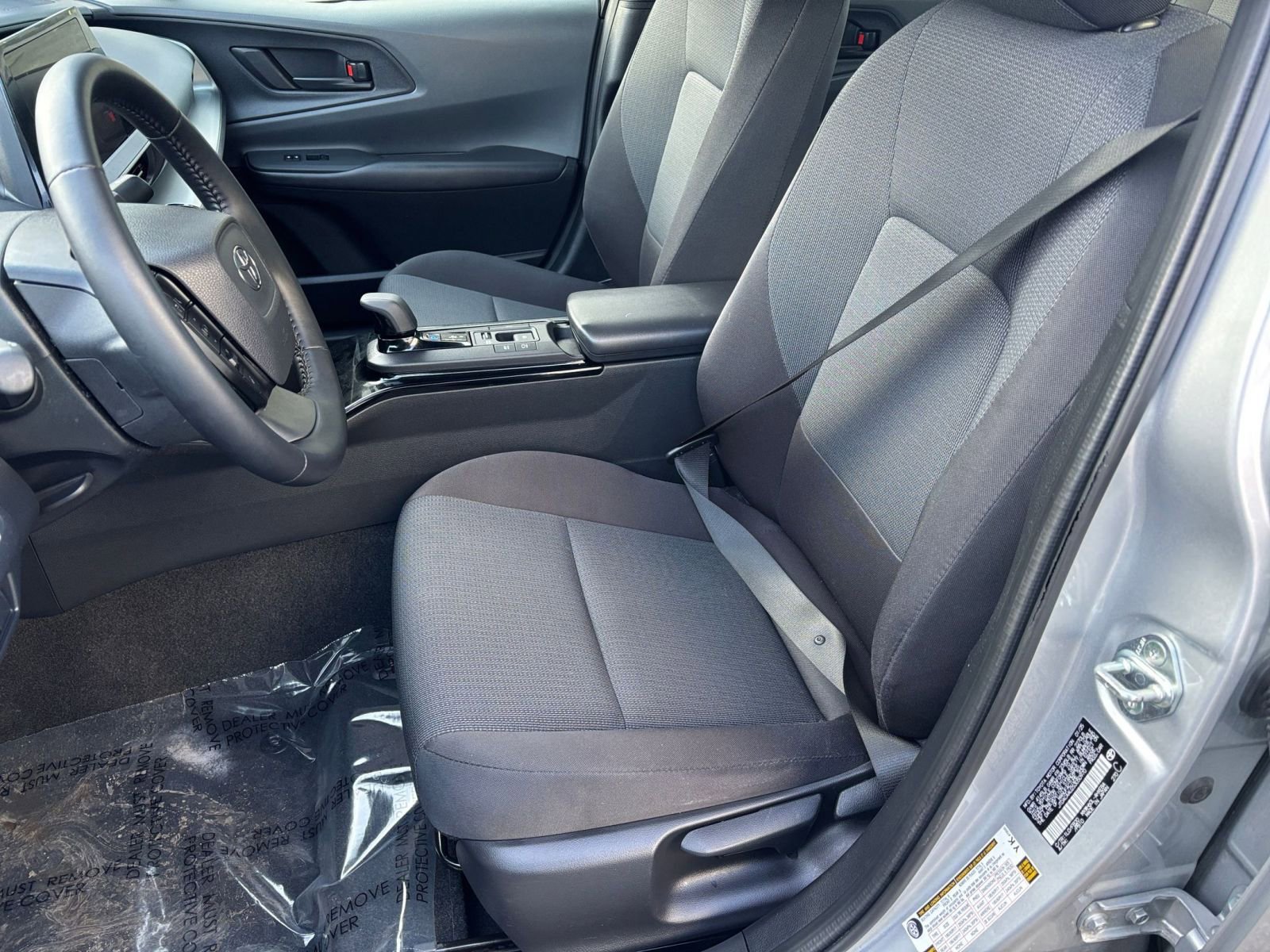 Thumbnail: 2025 Toyota Prius - 32