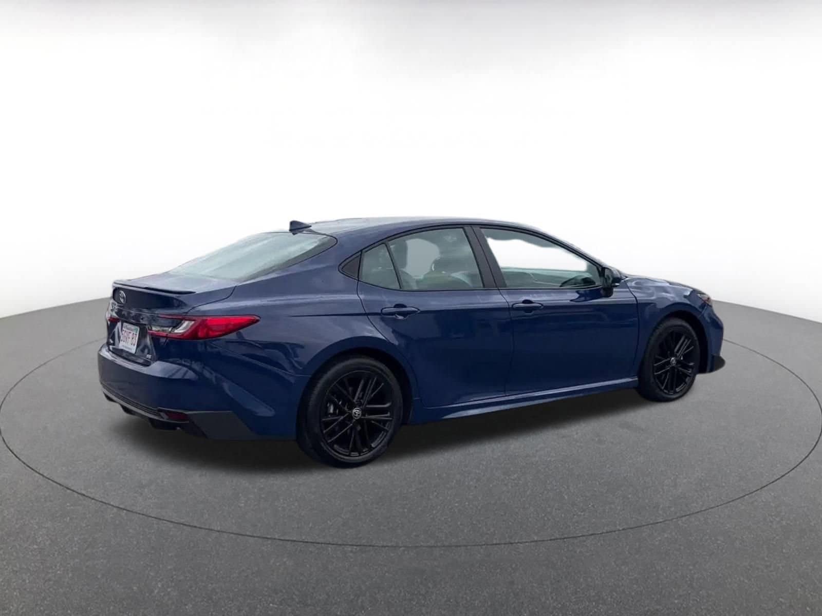 Thumbnail: 2025 Toyota Camry - 15