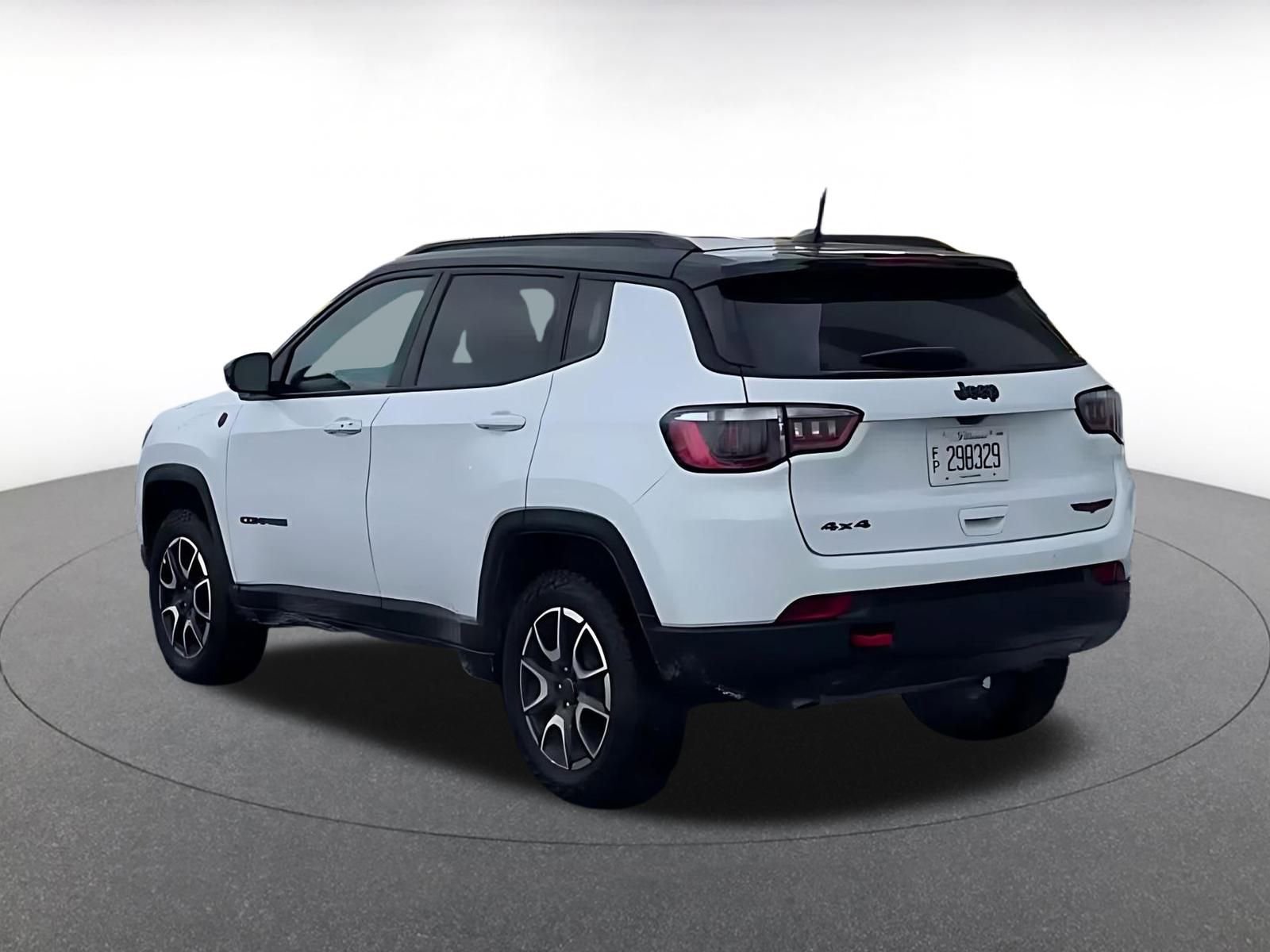 Thumbnail: 2025 Jeep Compass - 11