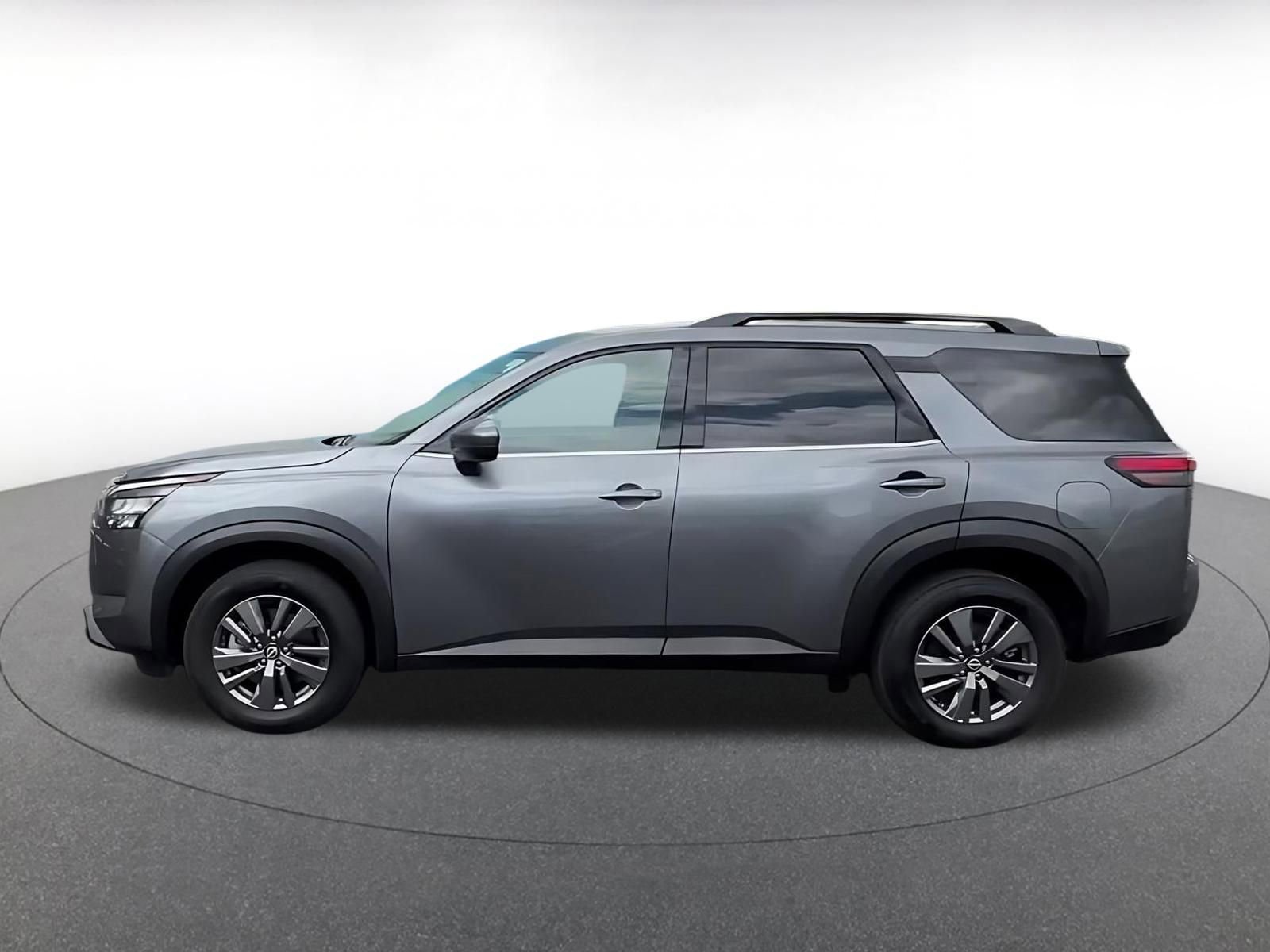 Thumbnail: 2025 Nissan Pathfinder - 9