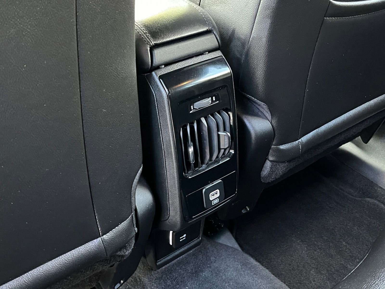 Thumbnail: 2025 Jeep Compass - 22