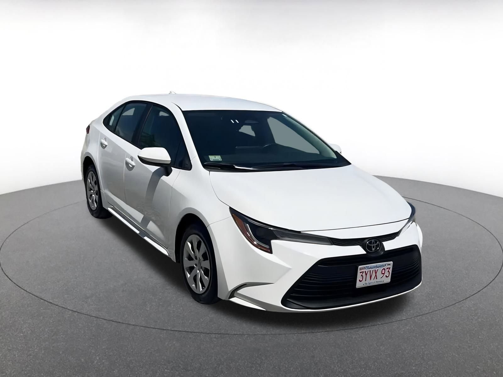 Thumbnail: 2024 Toyota Corolla - 3