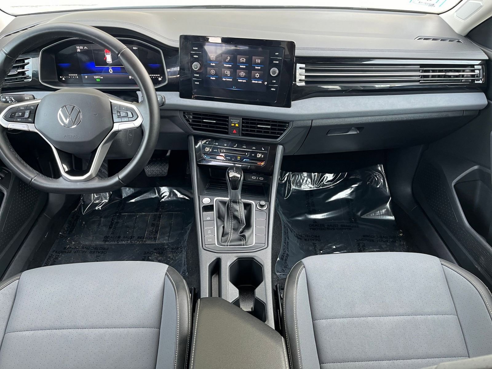 Thumbnail: 2025 Volkswagen Jetta - 30