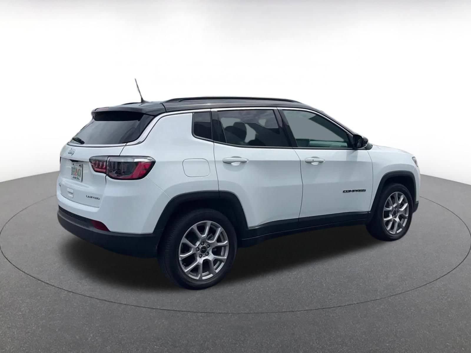 Thumbnail: 2025 Jeep Compass - 15