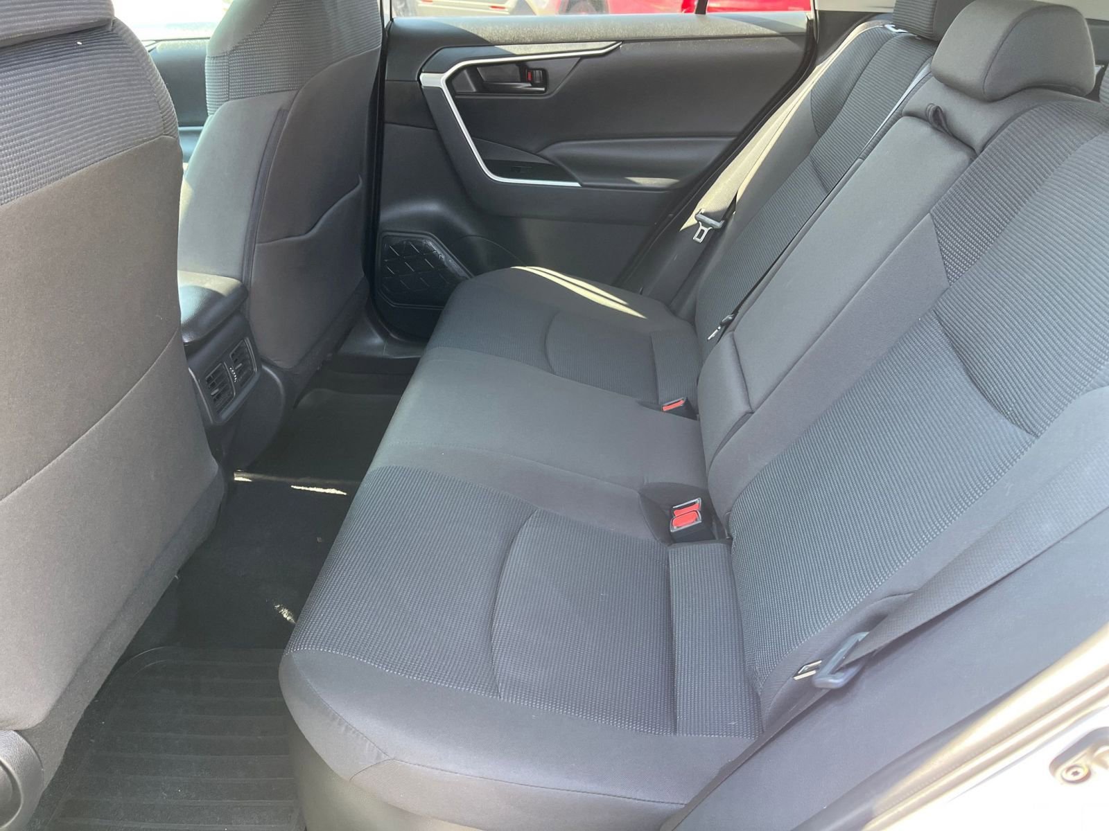 Thumbnail: 2025 Toyota RAV4 - 23