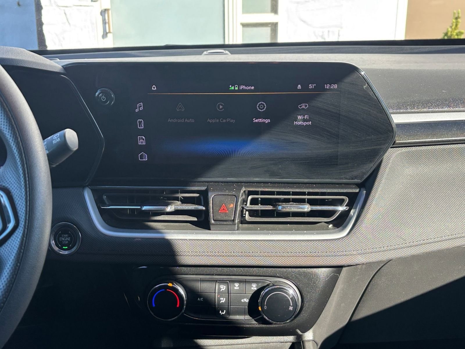 Thumbnail: 2025 Chevrolet TrailBlazer - 18