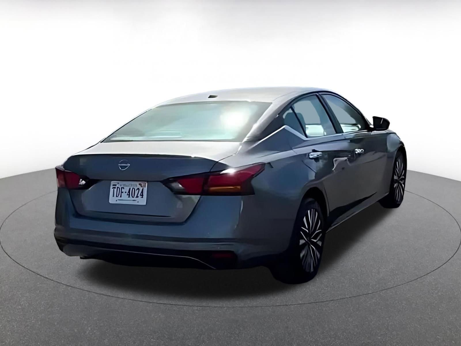 Thumbnail: 2025 Nissan Altima - 11