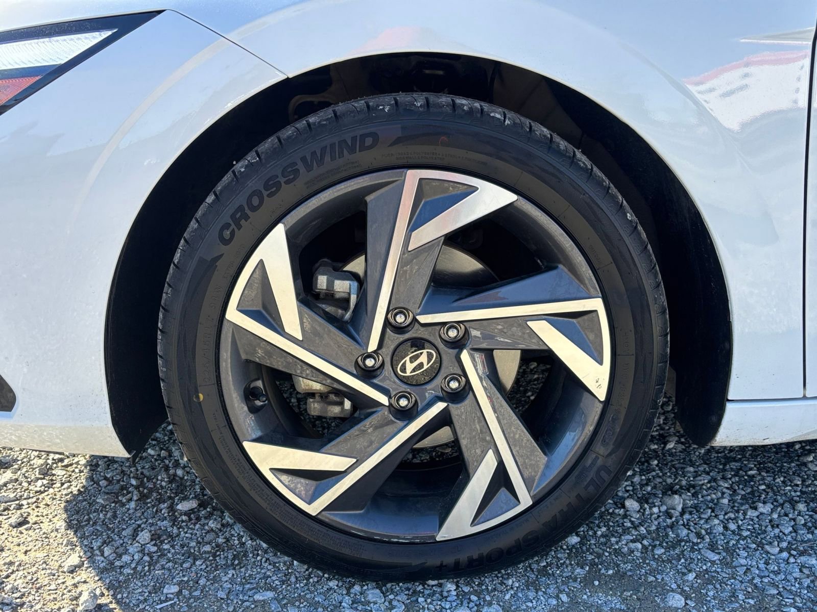 Thumbnail: 2025 Hyundai Elantra - 25