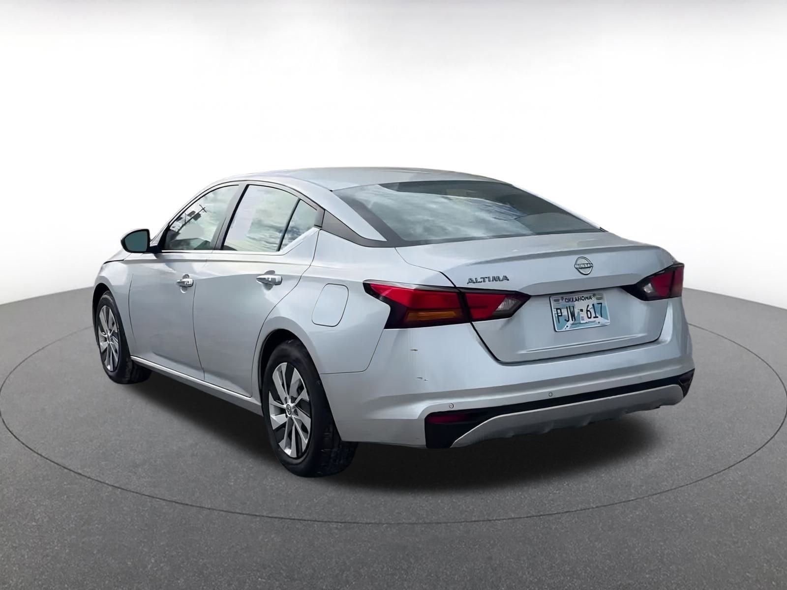 Thumbnail: 2024 Nissan Altima - 11