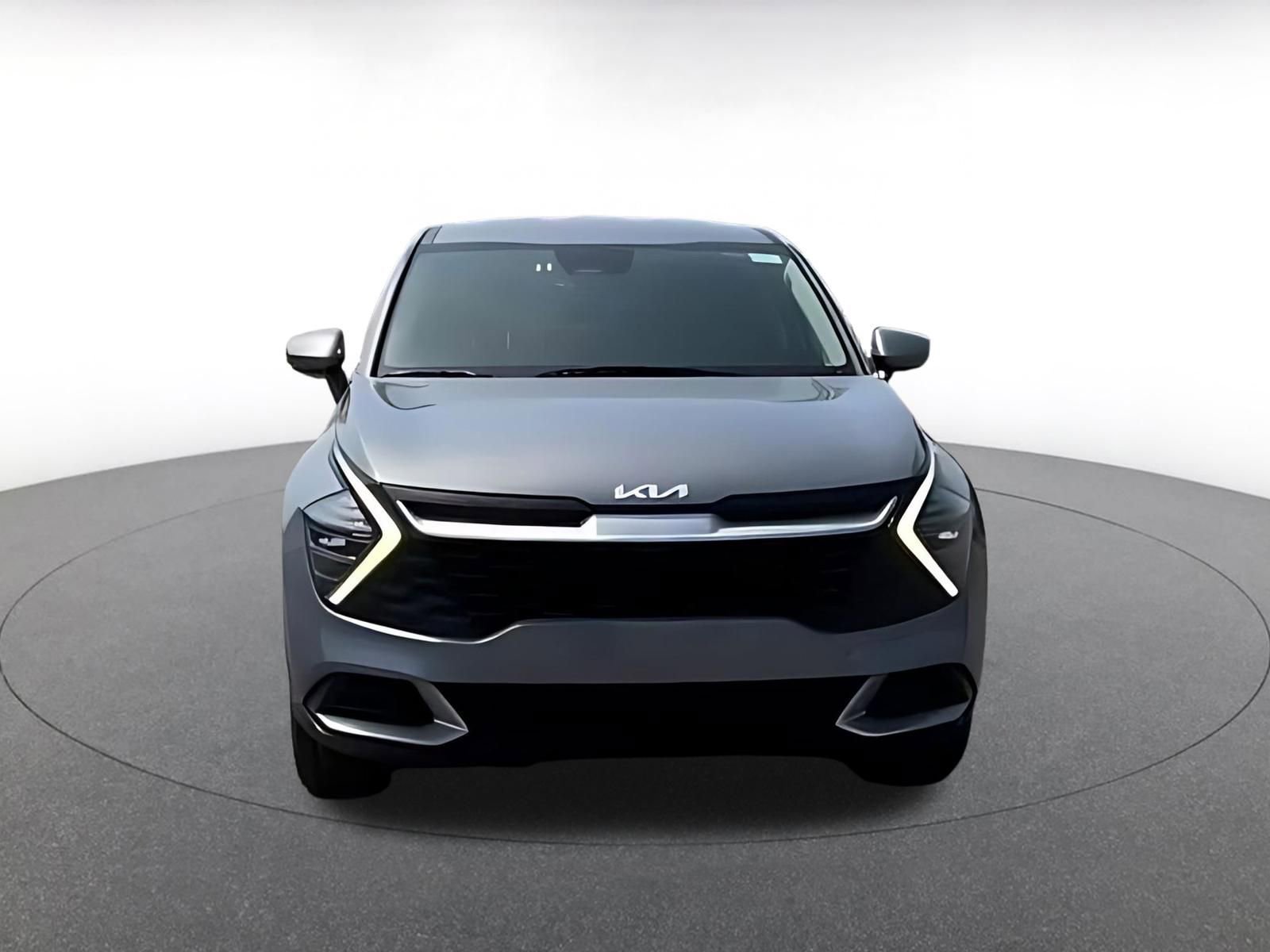 Thumbnail: 2025 Kia Sportage - 4