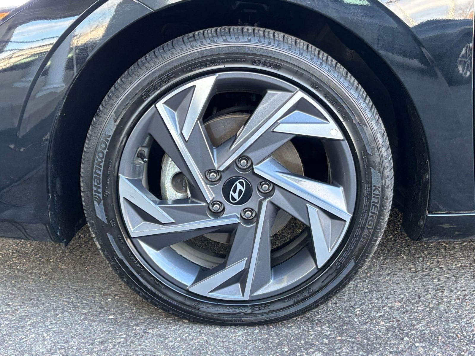 Thumbnail: 2025 Hyundai Elantra - 27