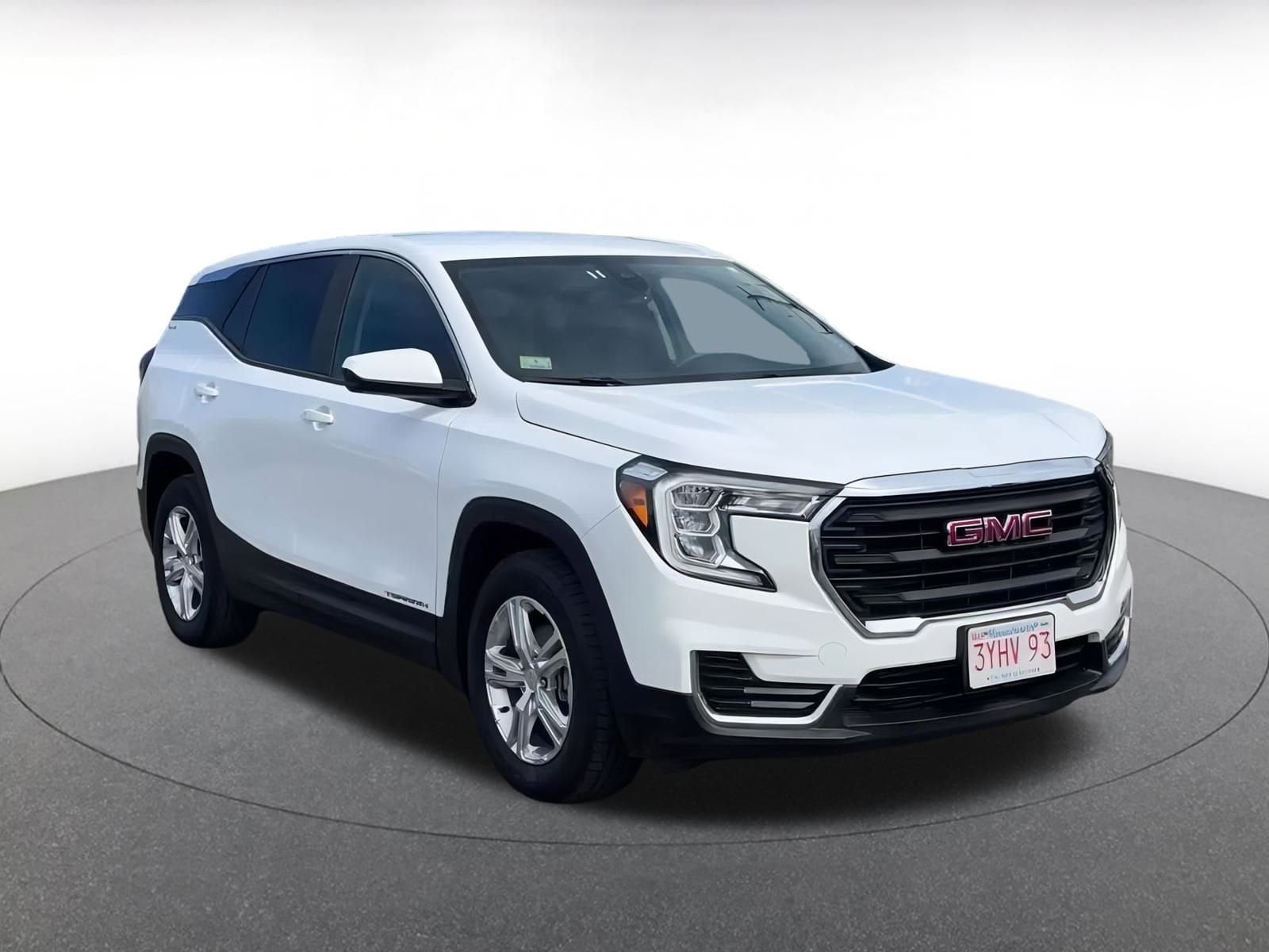 Thumbnail: 2024 GMC Terrain - 3