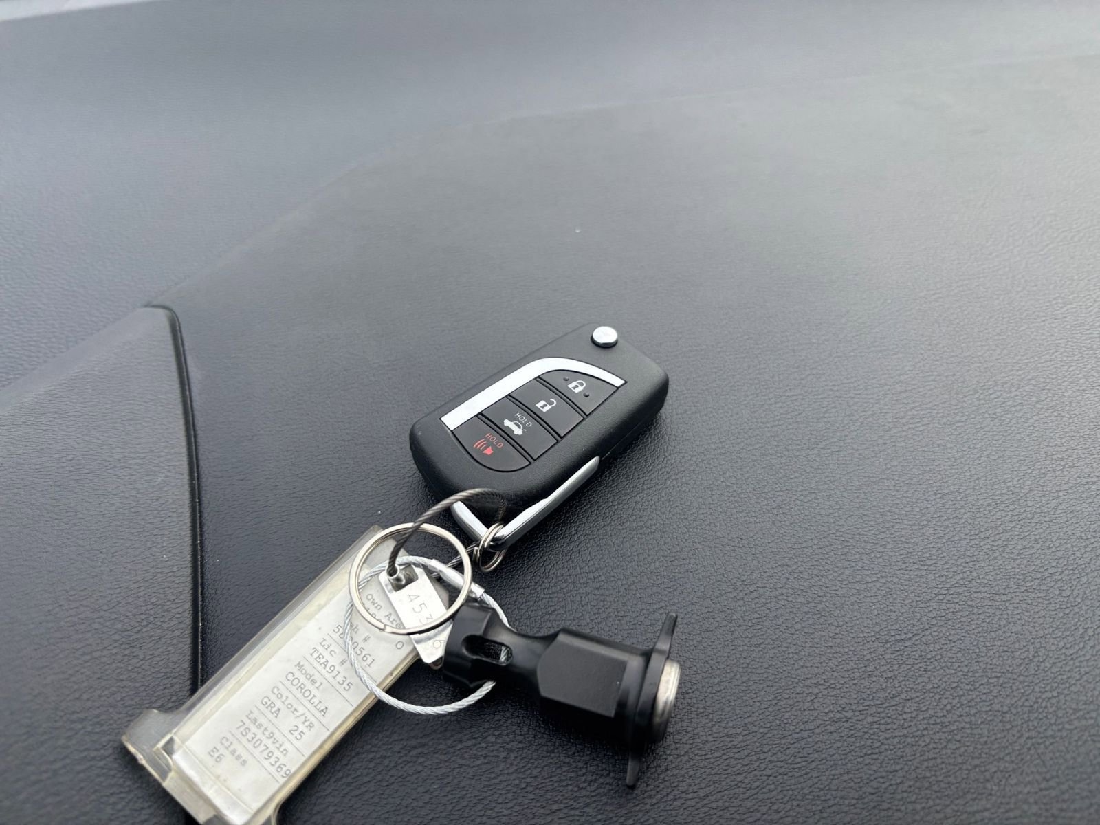 Thumbnail: 2025 Toyota Corolla - 21