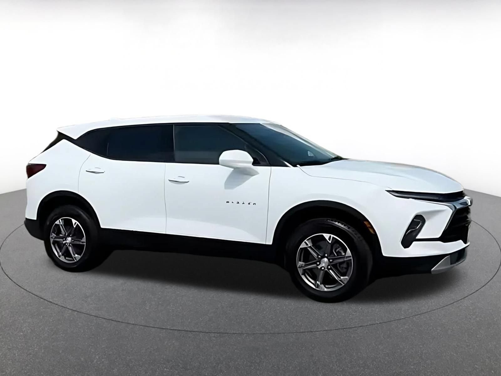 Thumbnail: 2025 Chevrolet Blazer - 13