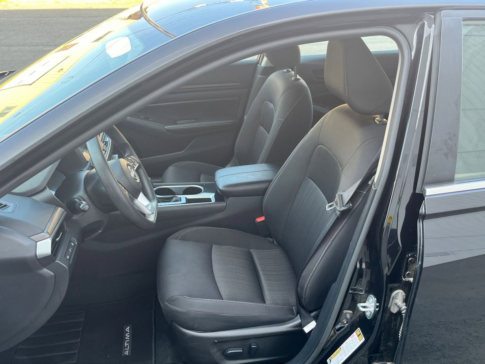 Thumbnail: 2024 Nissan Altima - 25