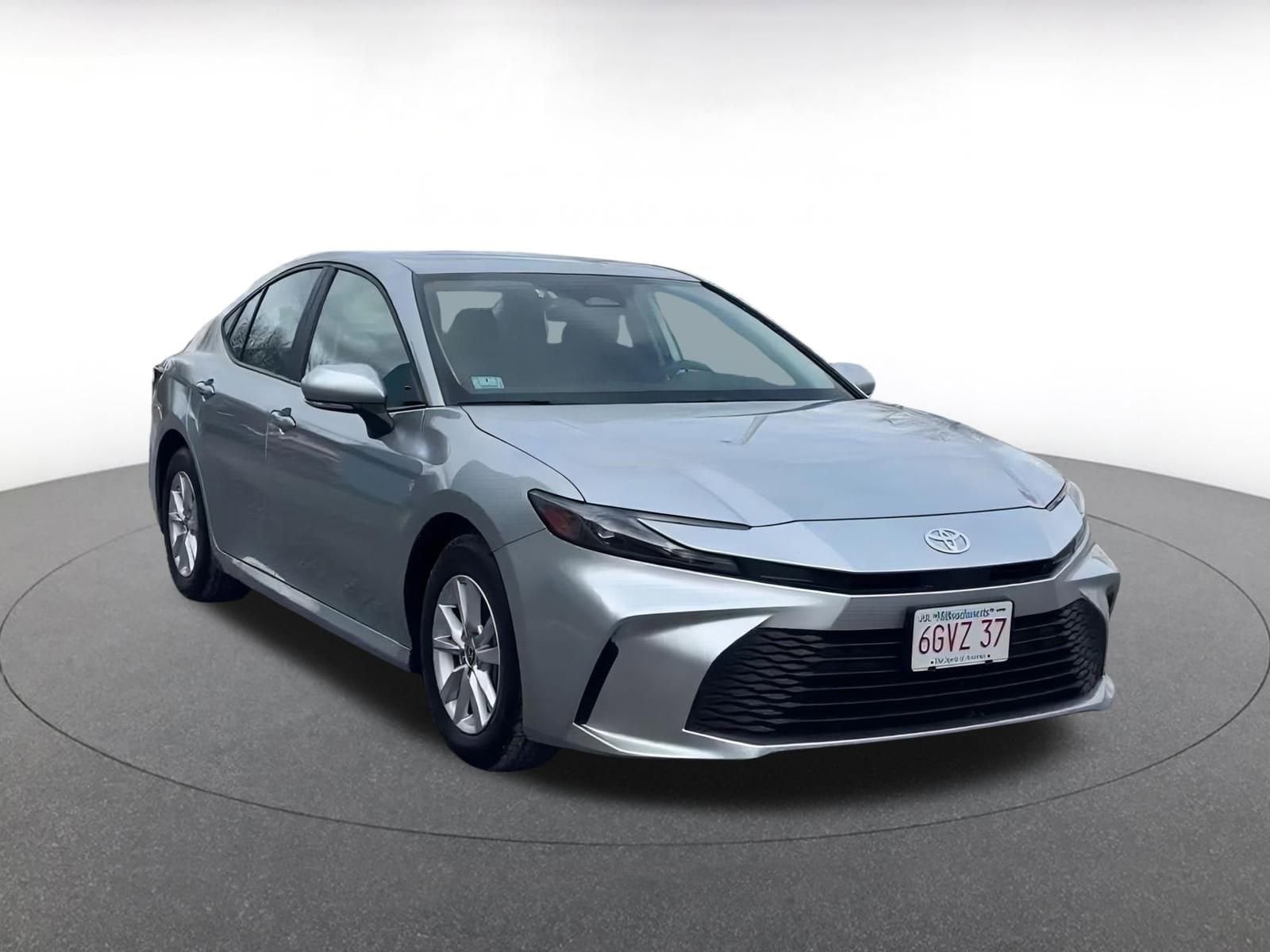 Thumbnail: 2025 Toyota Camry - 3