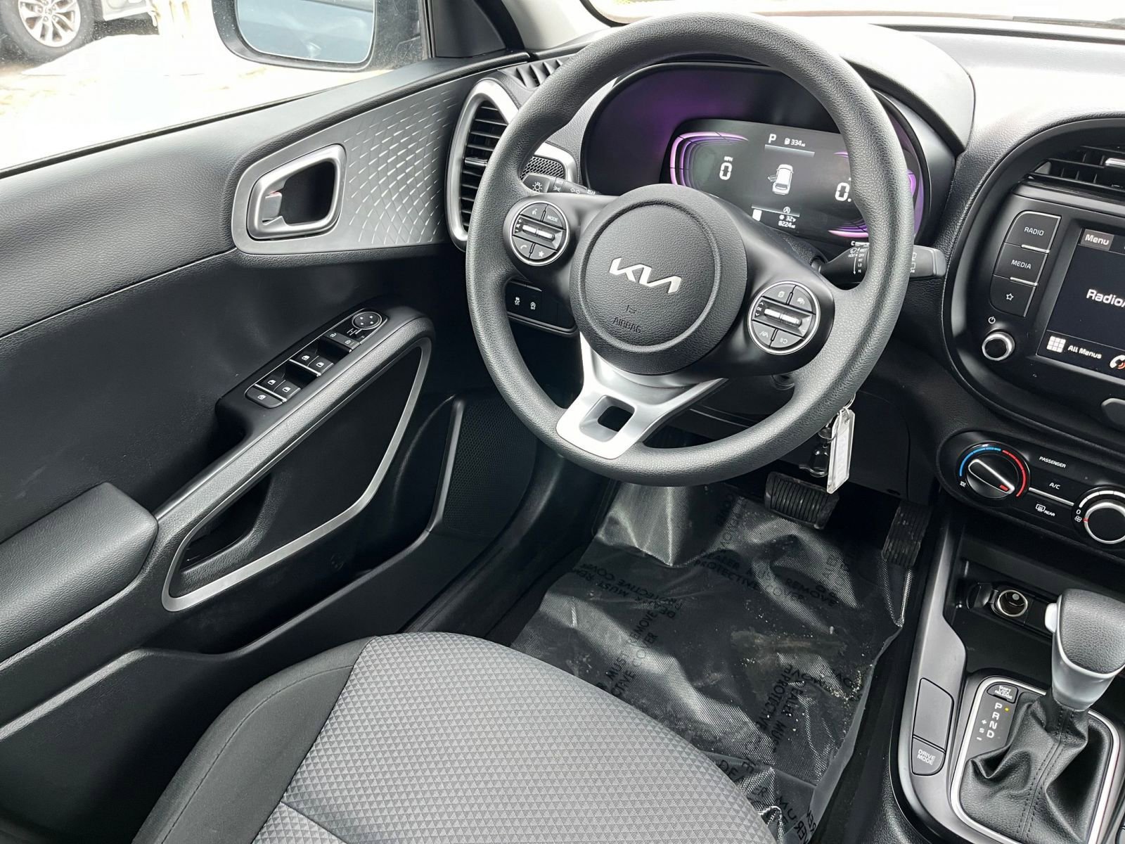 Thumbnail: 2025 Kia Soul - 30