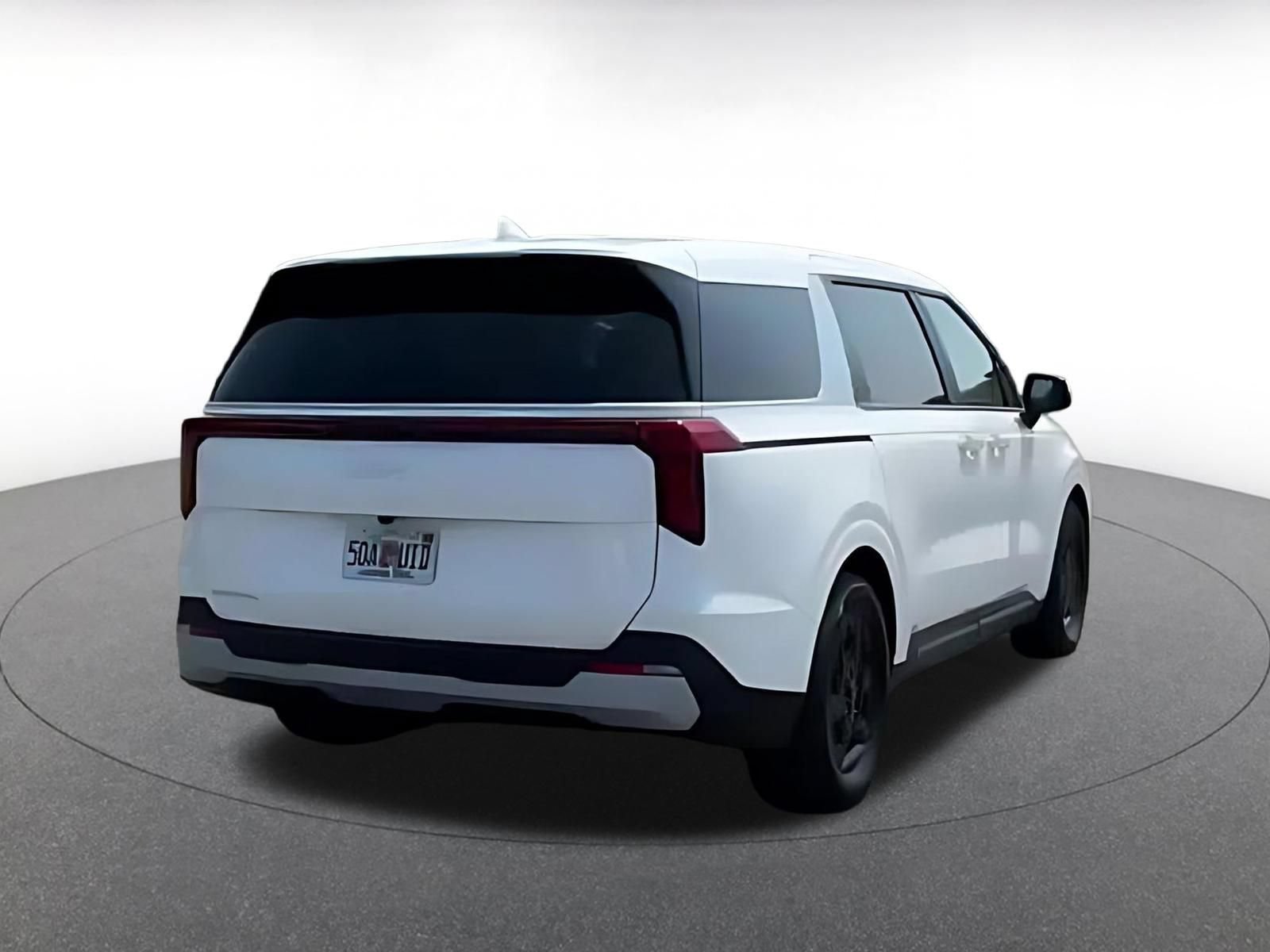 Thumbnail: 2026 Kia Carnival - 9