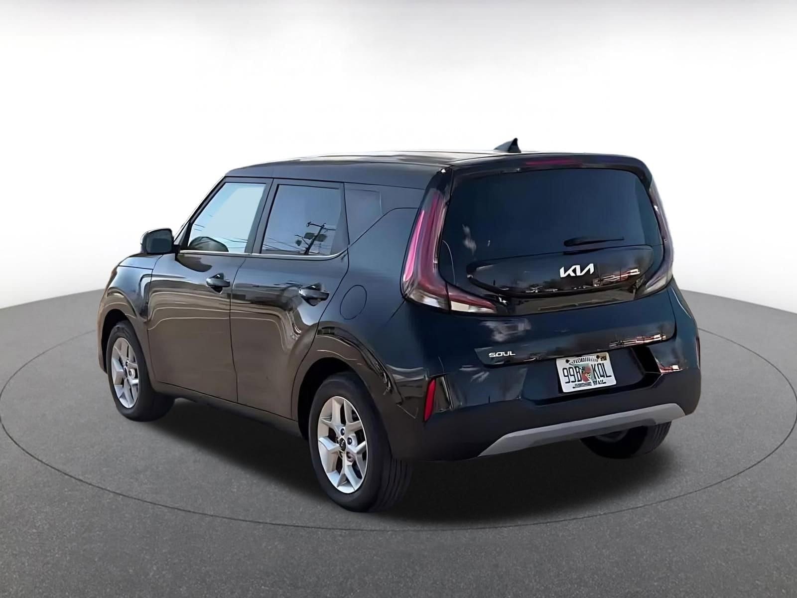 Thumbnail: 2025 Kia Soul - 11