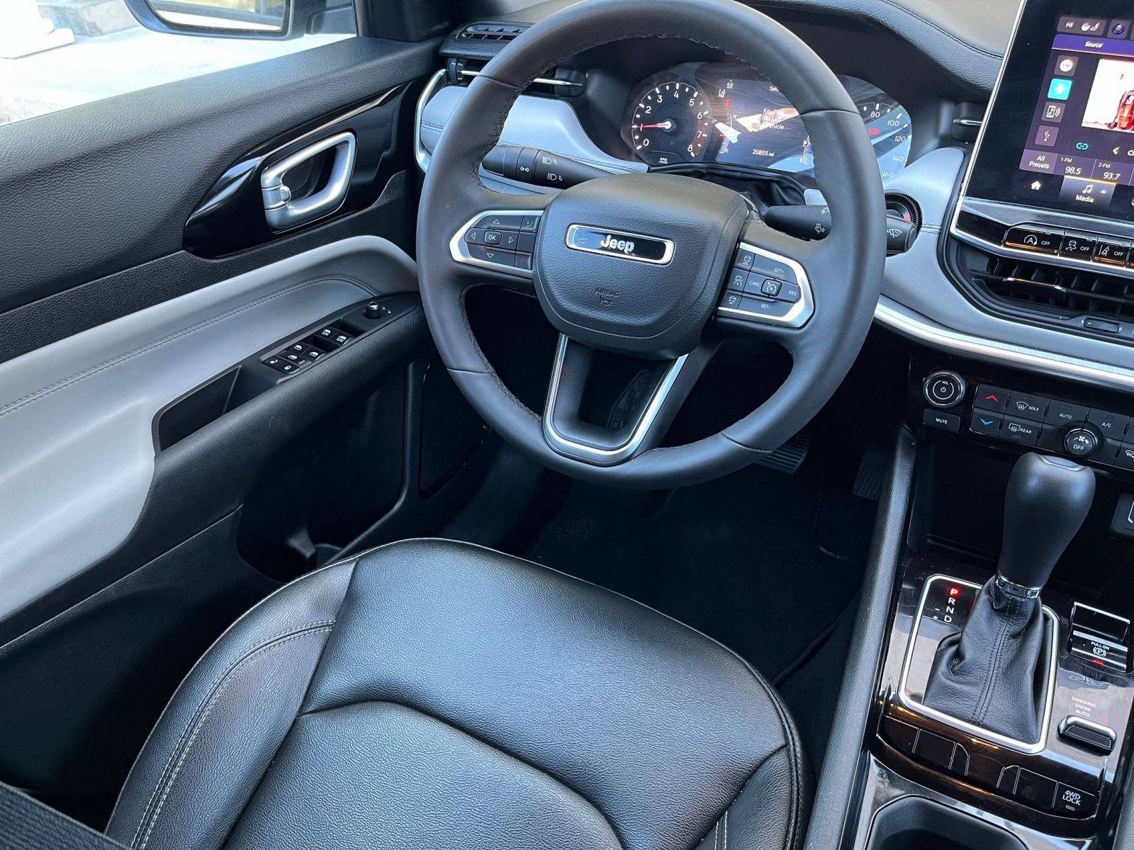 Thumbnail: 2025 Jeep Compass - 34