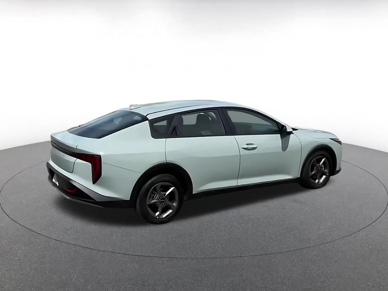 Thumbnail: 2025 Kia K4 - 9