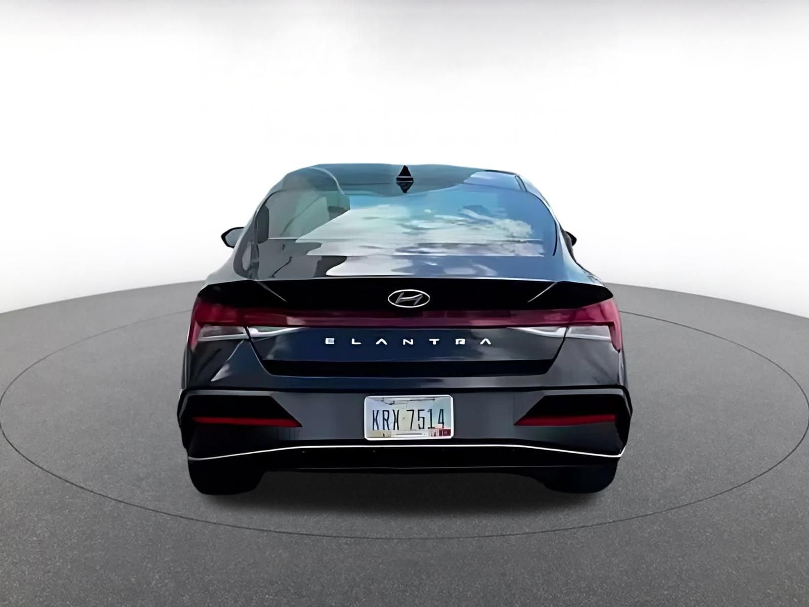 Thumbnail: 2025 Hyundai Elantra - 12