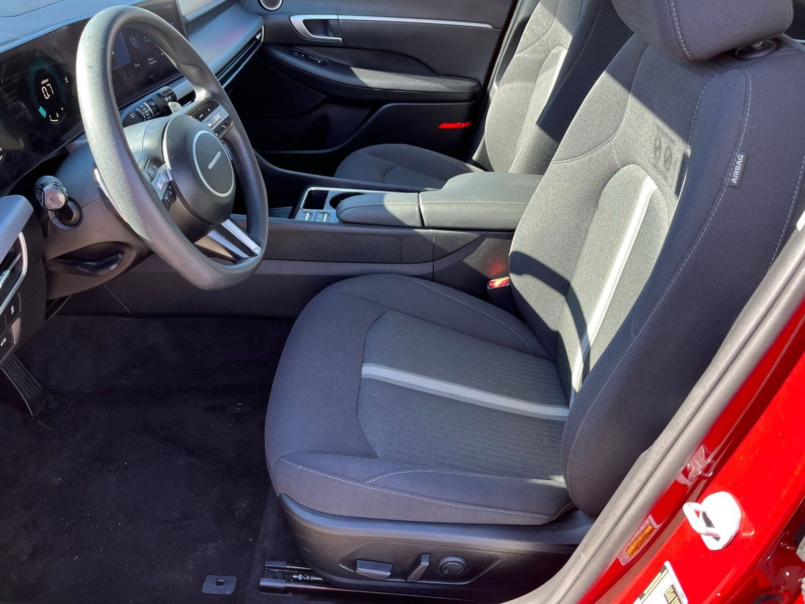 Thumbnail: 2025 Hyundai Sonata - 25