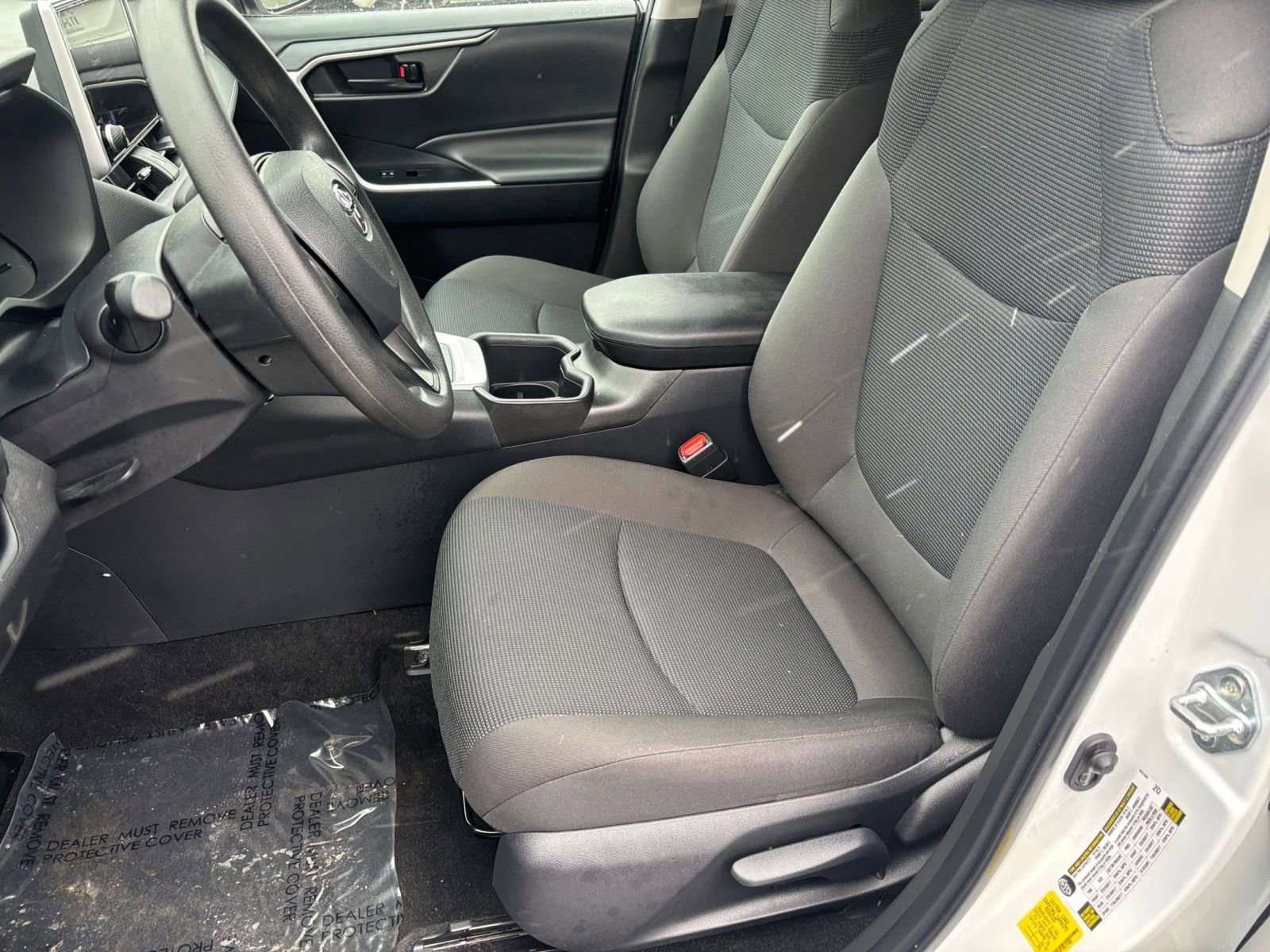 Thumbnail: 2025 Toyota RAV4 - 30