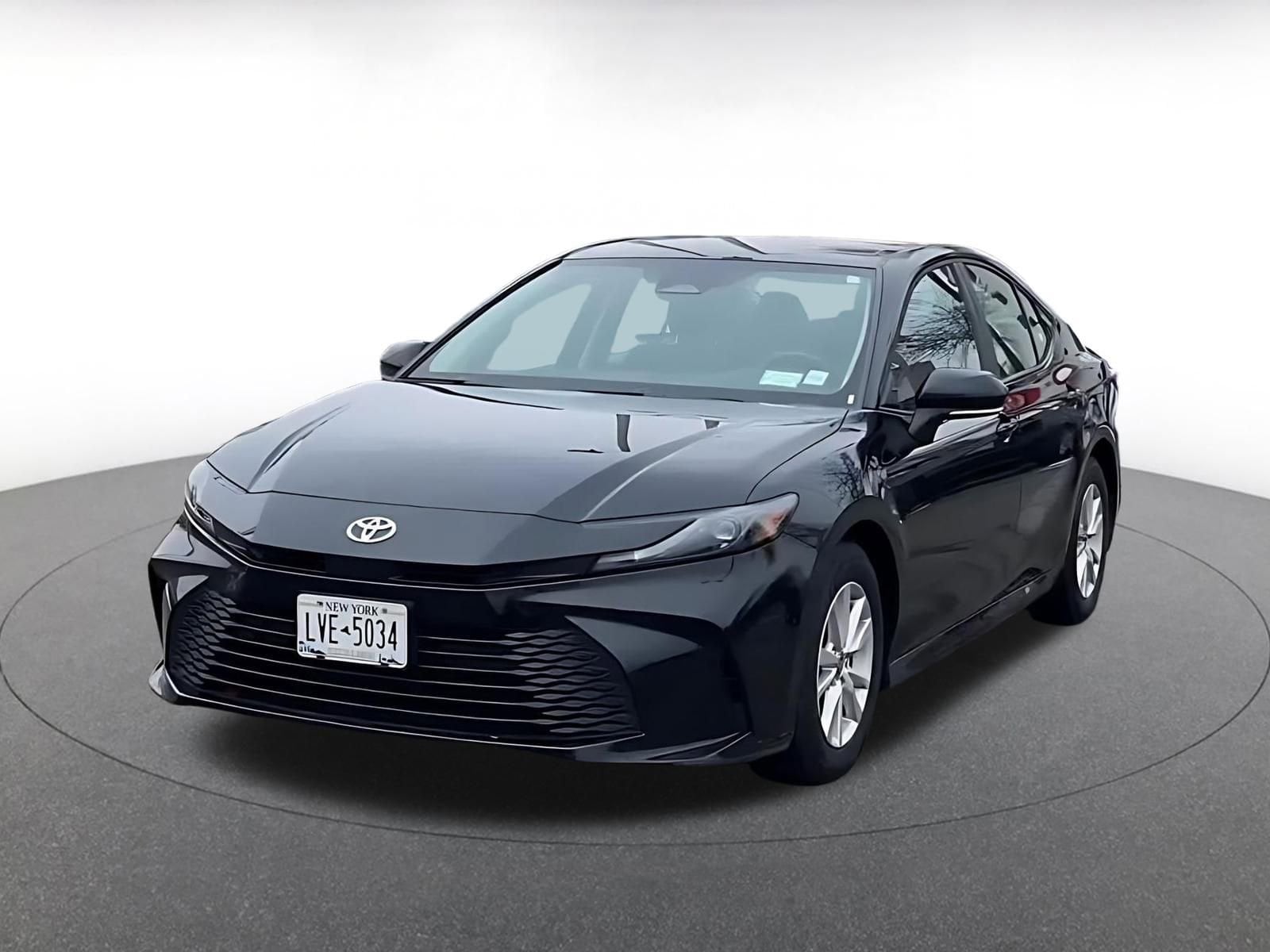 Thumbnail: 2025 Toyota Camry - 7