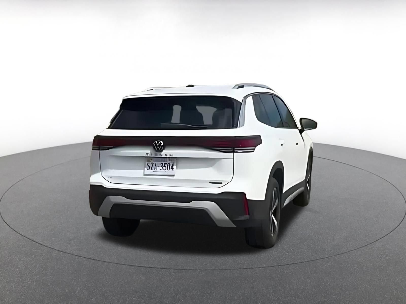 Thumbnail: 2026 Volkswagen Tiguan - 4