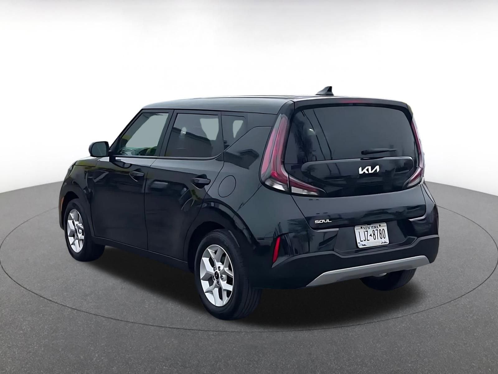 Thumbnail: 2025 Kia Soul - 11