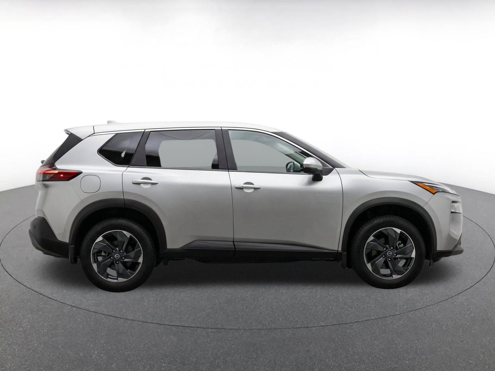 Thumbnail: 2025 Nissan Rogue - 10