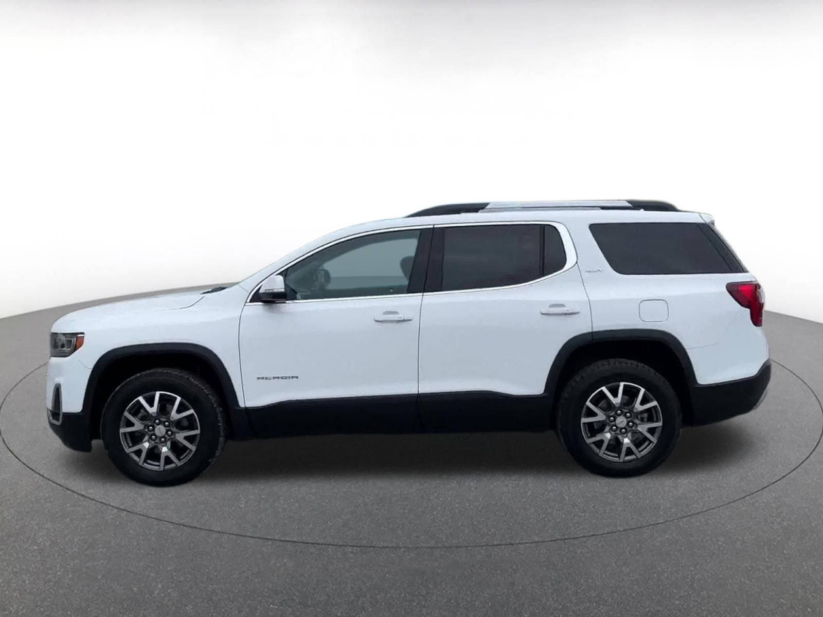 Thumbnail: 2023 GMC Acadia - 8