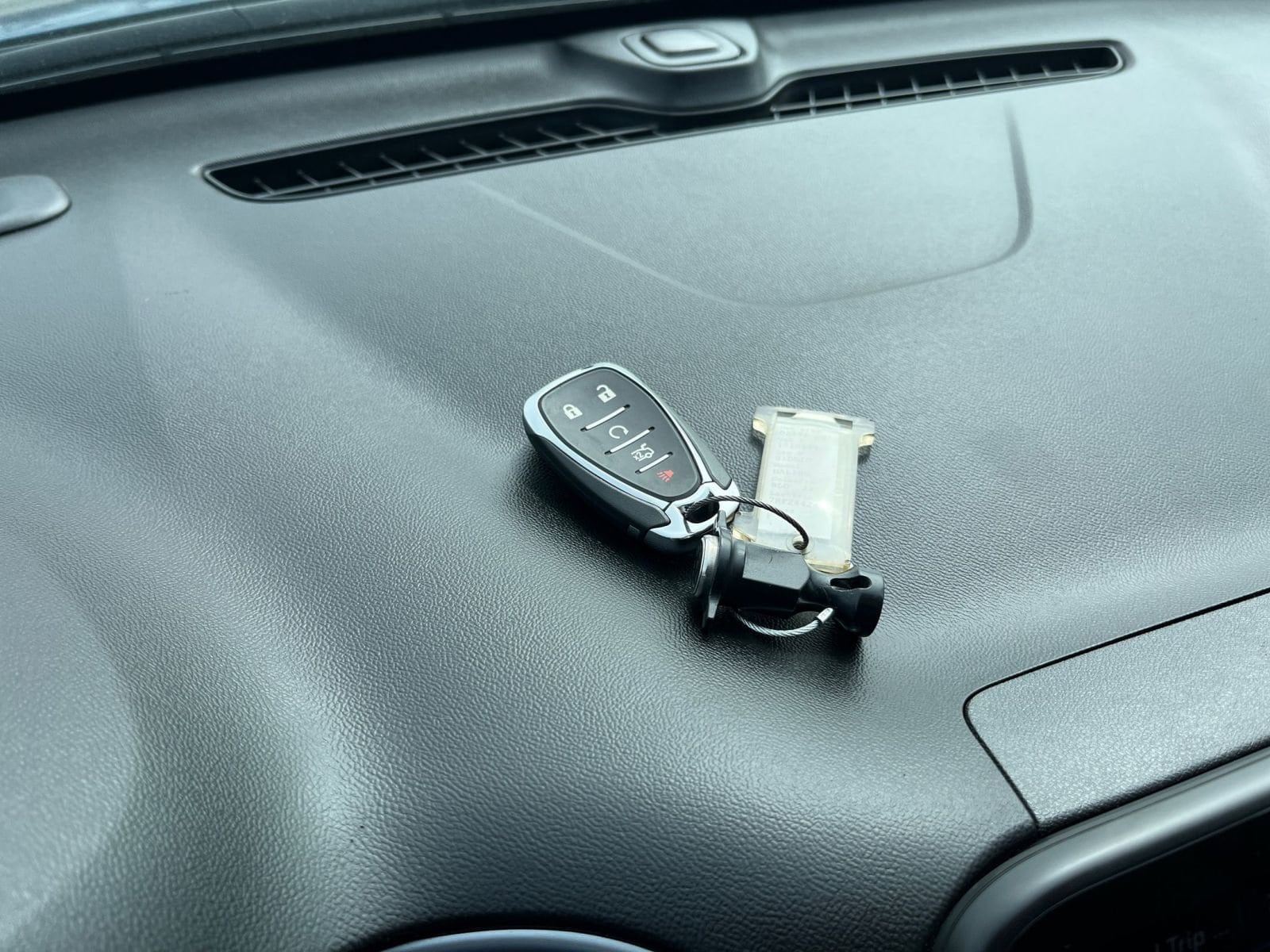 Thumbnail: 2024 Chevrolet Malibu - 21