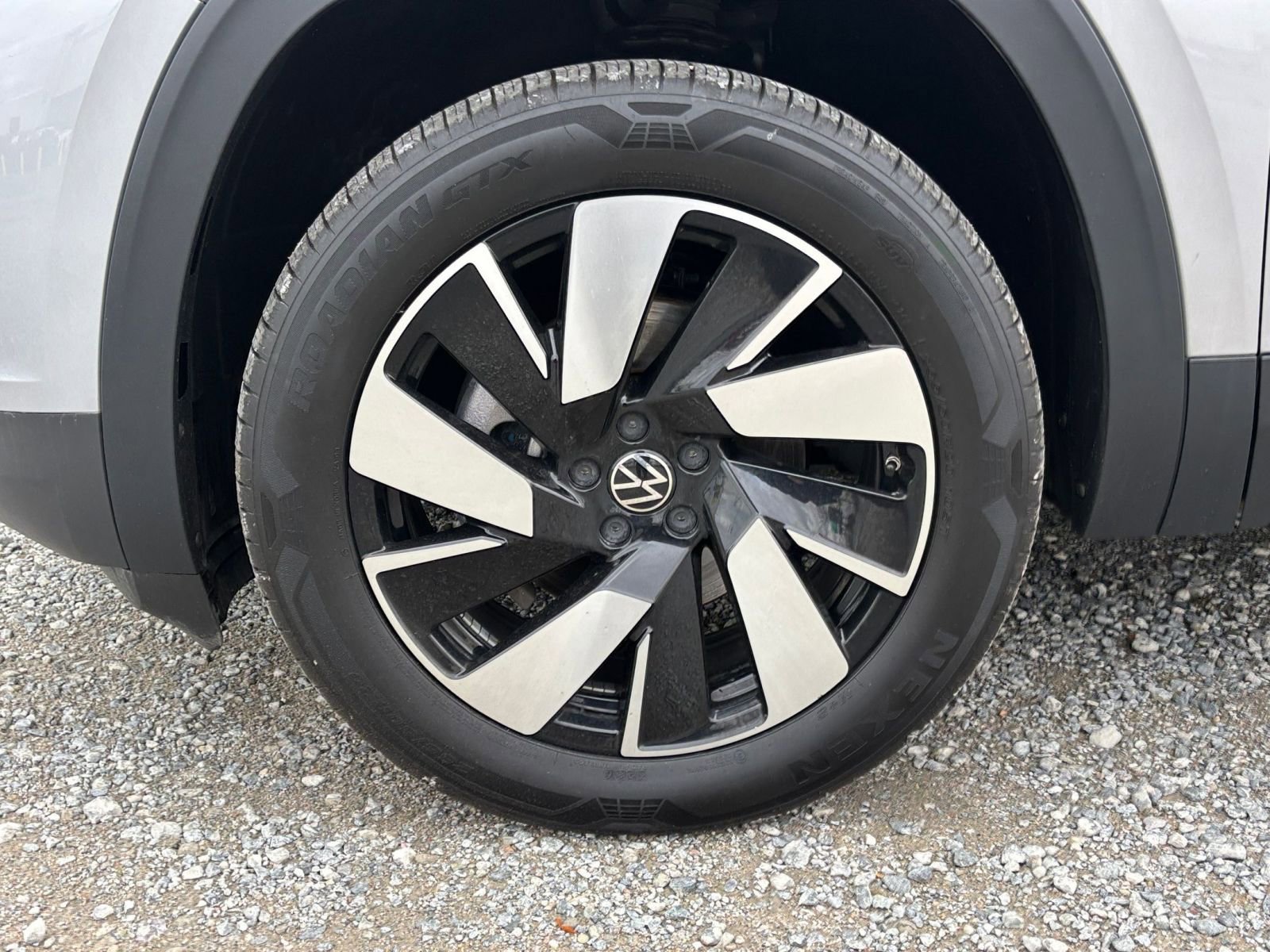 Thumbnail: 2025 Volkswagen Atlas - 25