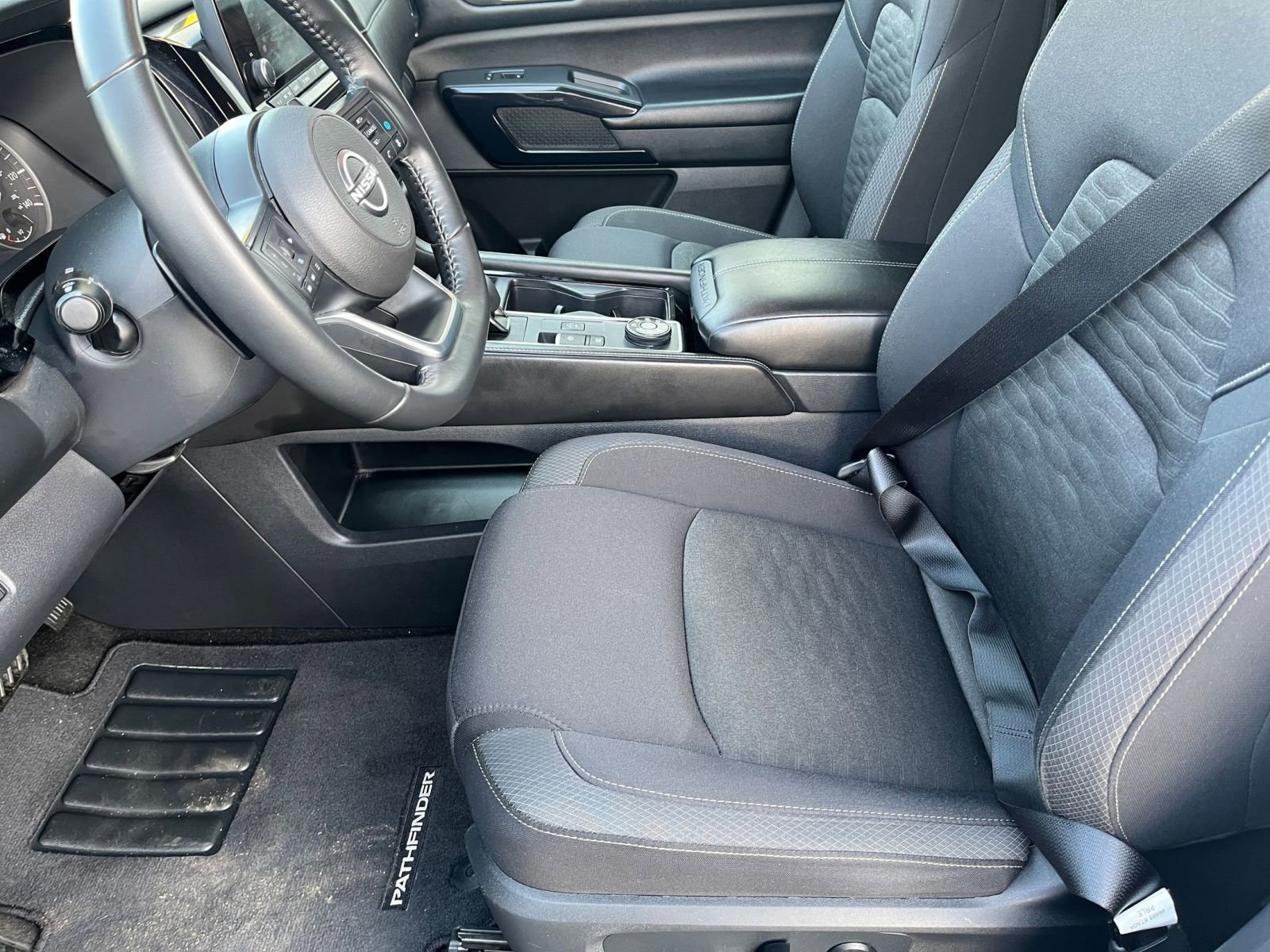 Thumbnail: 2025 Nissan Pathfinder - 29