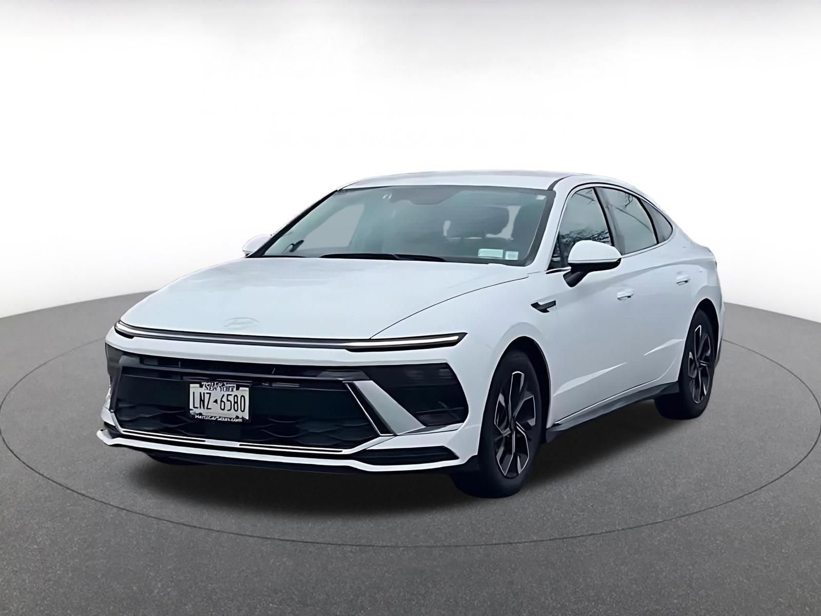 Thumbnail: 2025 Hyundai Sonata - 10