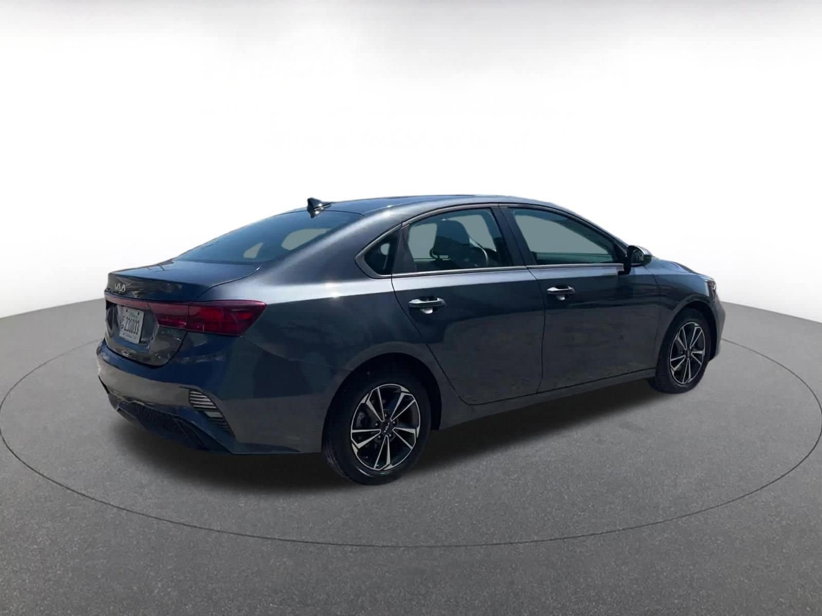 Thumbnail: 2024 Kia Forte - 15