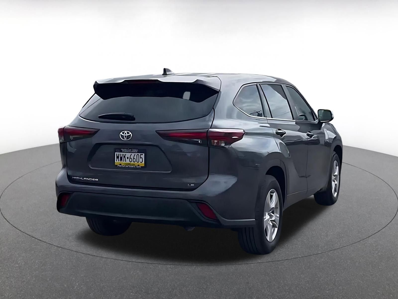 Thumbnail: 2025 Toyota Highlander - 14