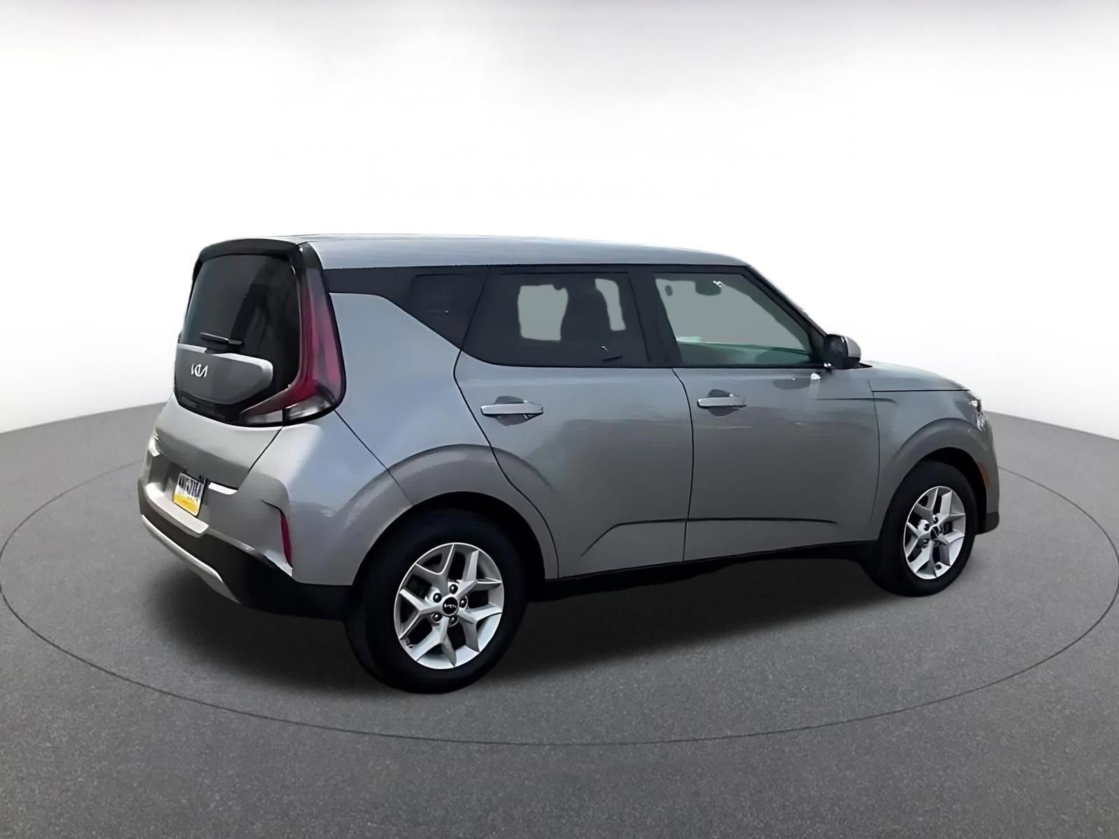 Thumbnail: 2025 Kia Soul - 15