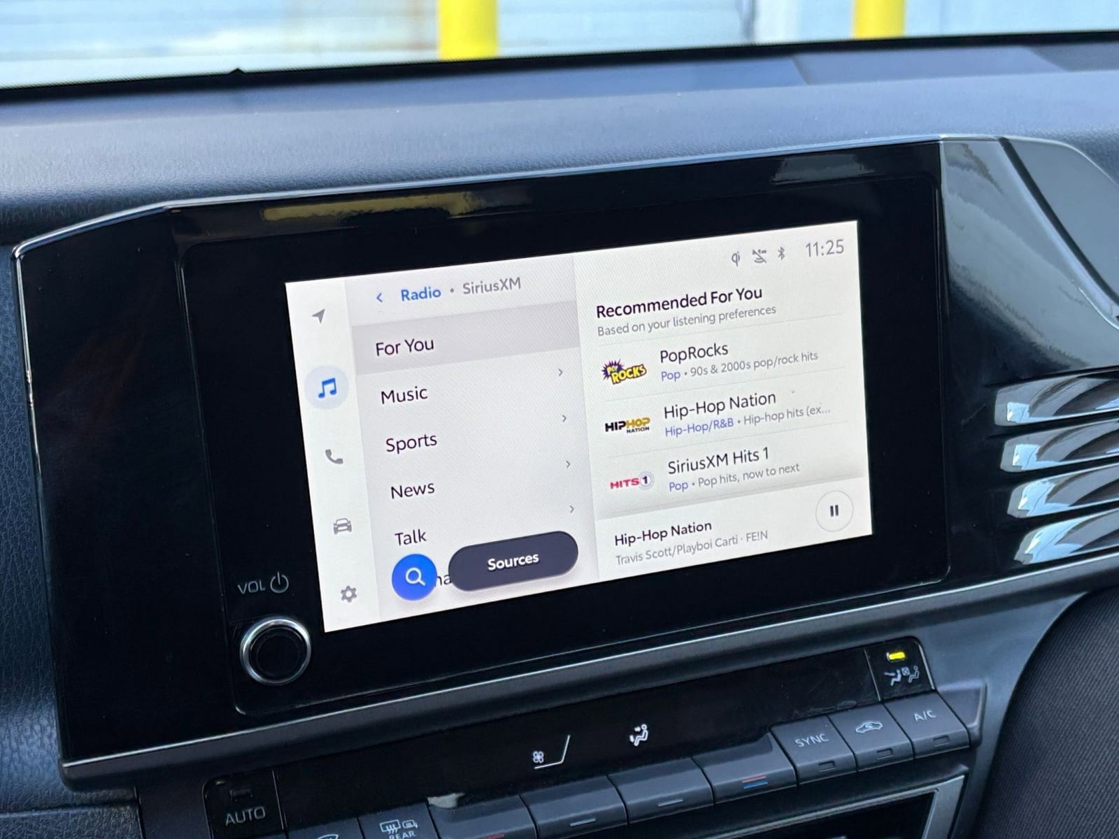 Thumbnail: 2025 Toyota Camry - 20