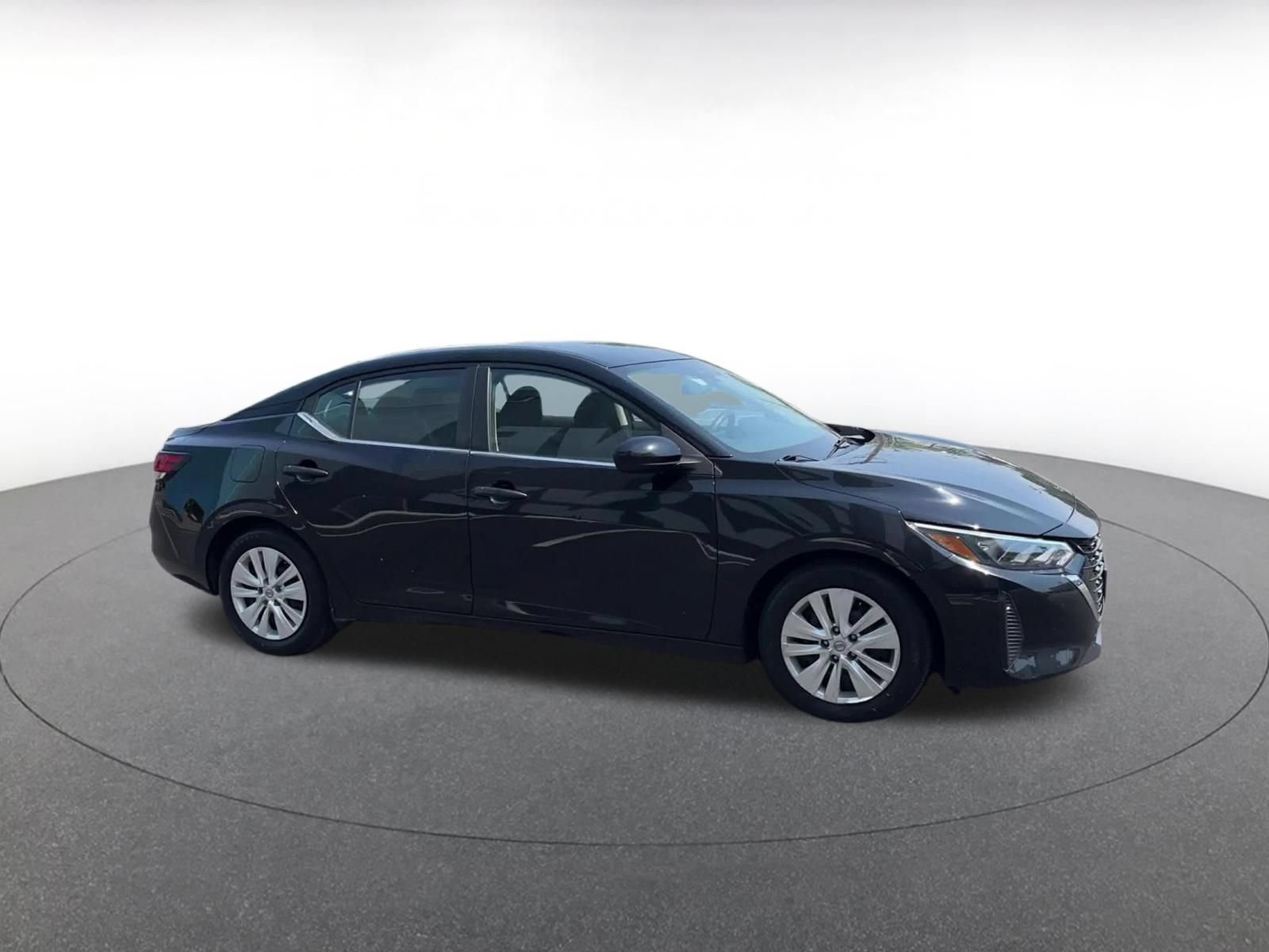 Thumbnail: 2025 Nissan Sentra - 2