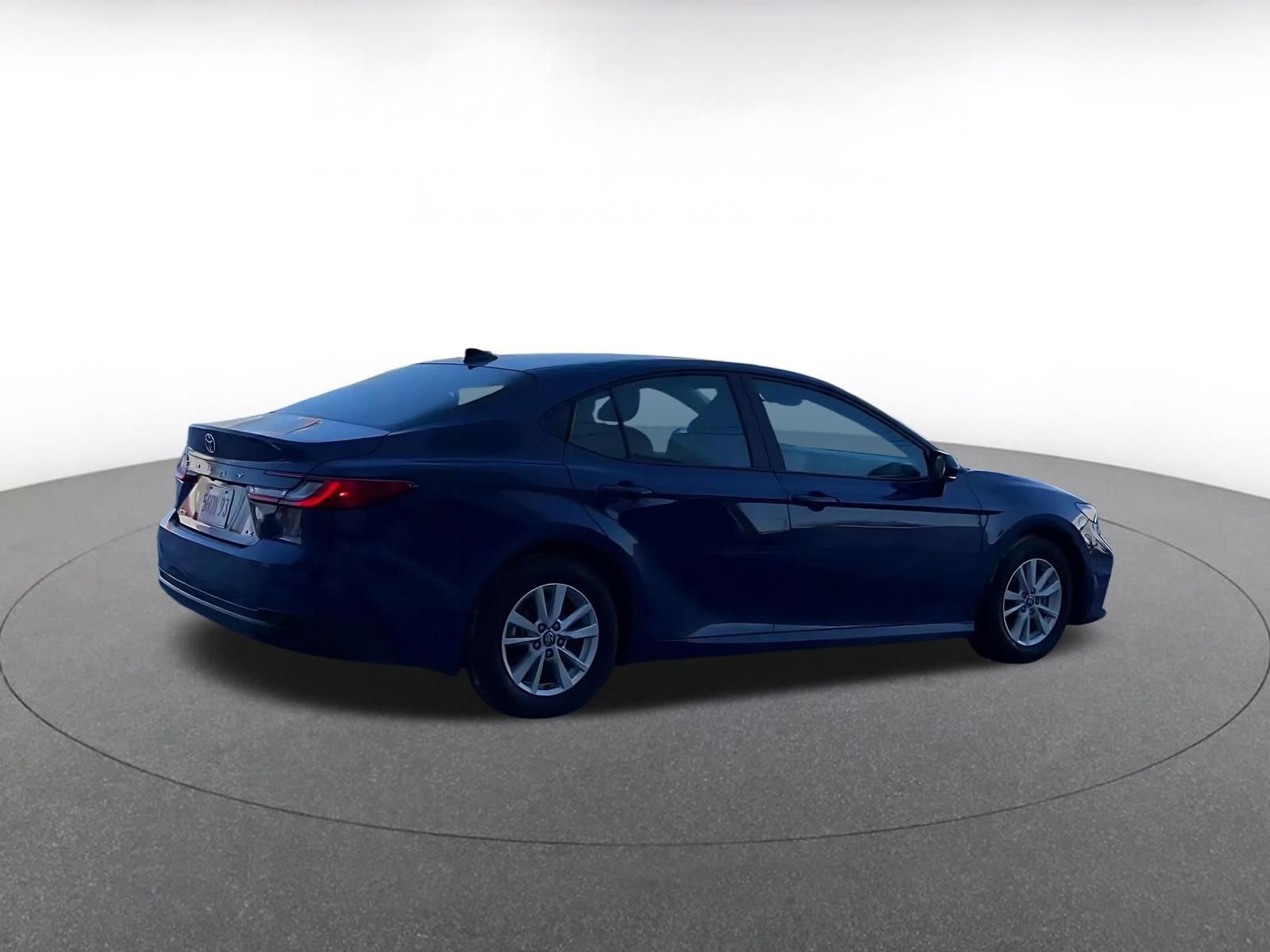 Thumbnail: 2025 Toyota Camry - 14