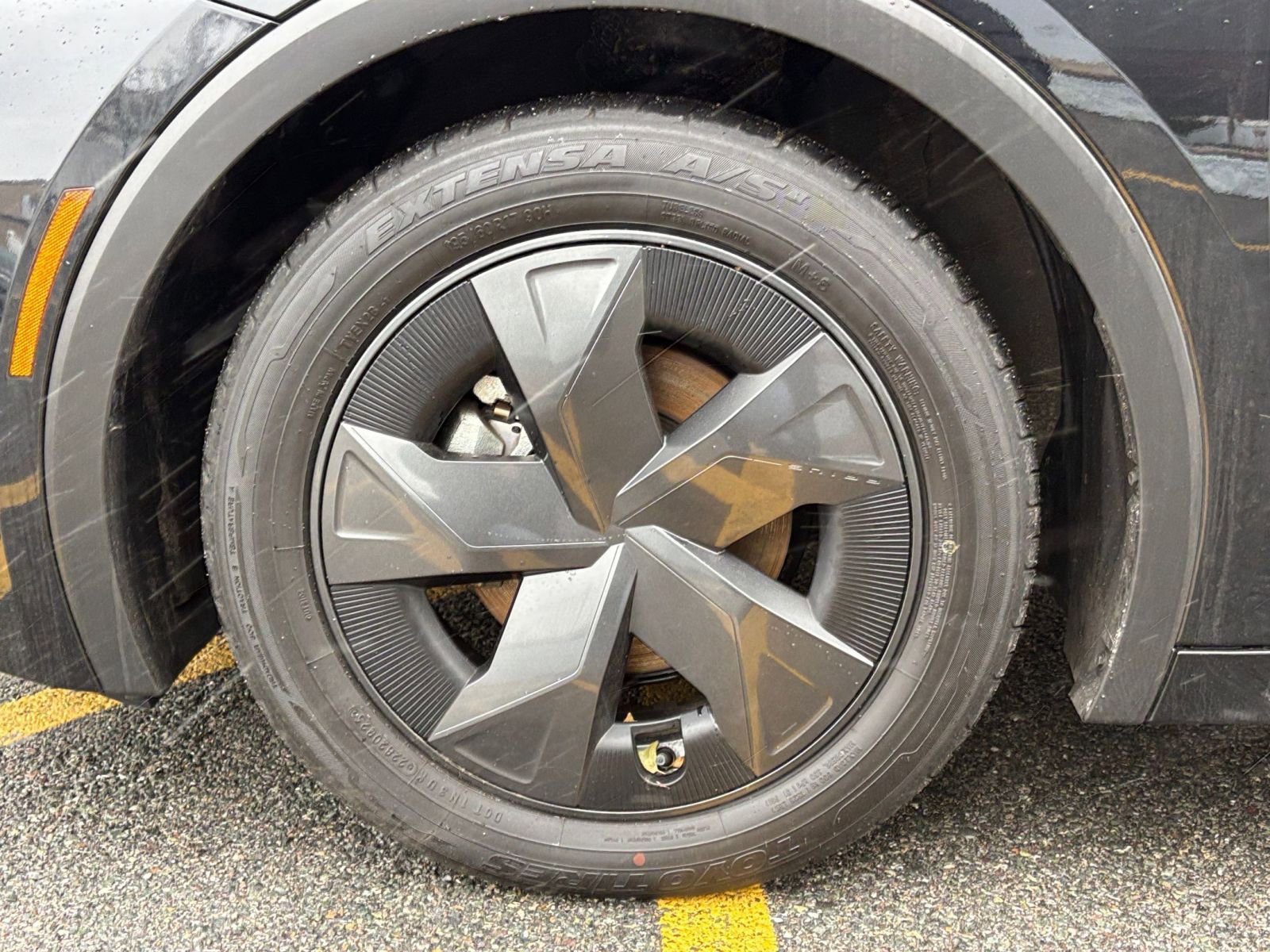 Thumbnail: 2025 Toyota Prius - 23