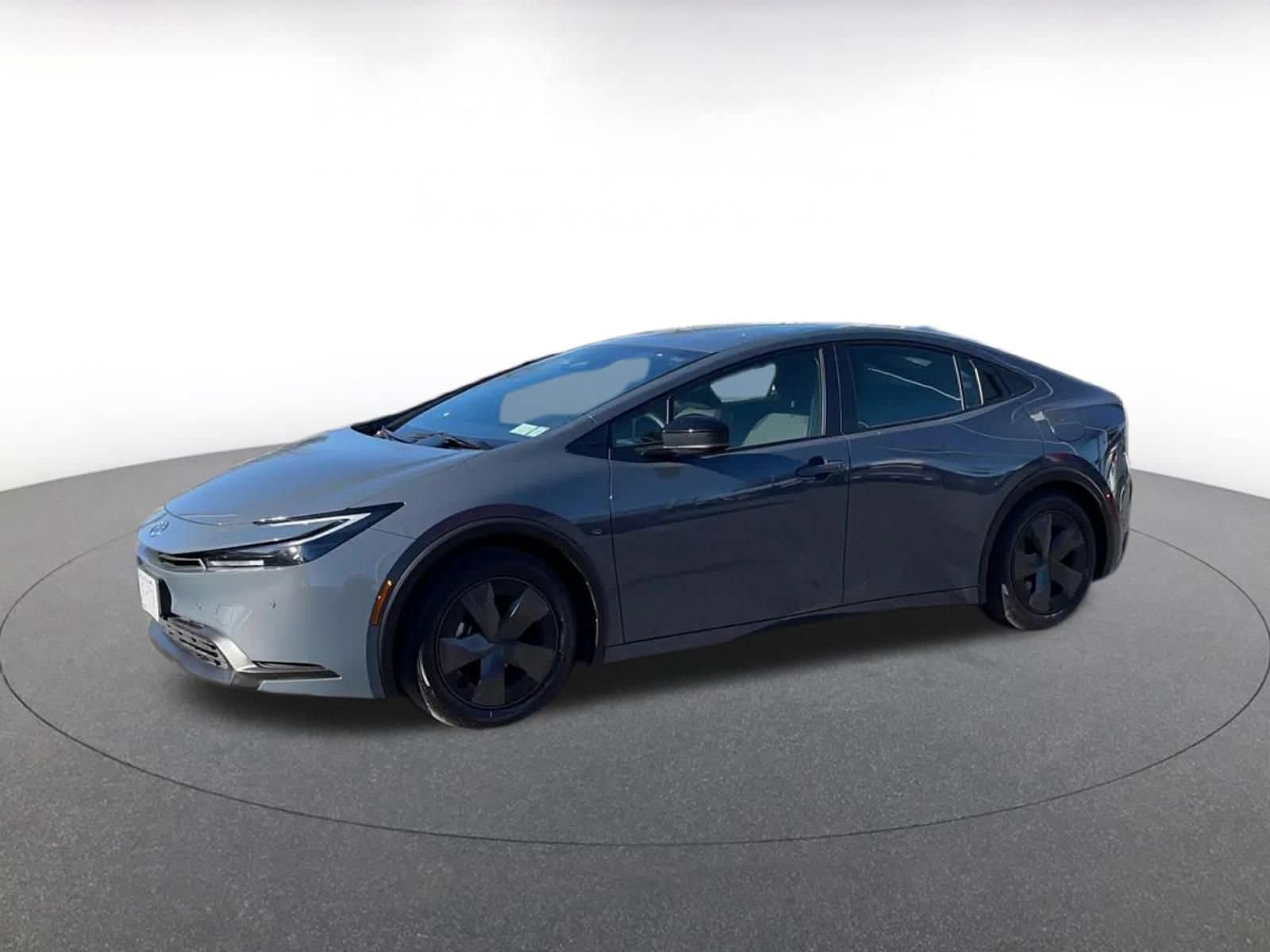 Thumbnail: 2025 Toyota Prius - 7