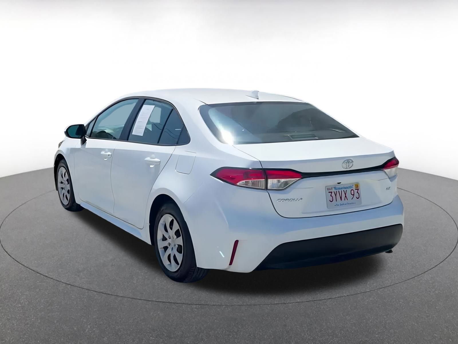 Thumbnail: 2024 Toyota Corolla - 11