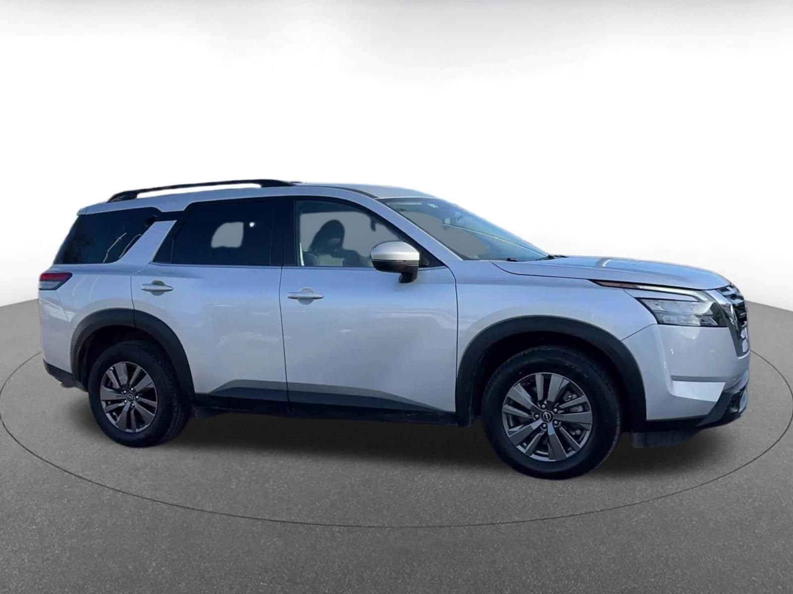 Thumbnail: 2025 Nissan Pathfinder - 16