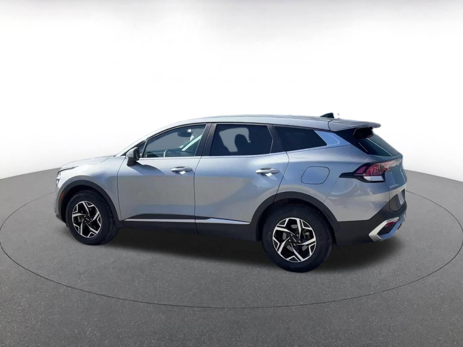 Thumbnail: 2024 Kia Sportage - 10